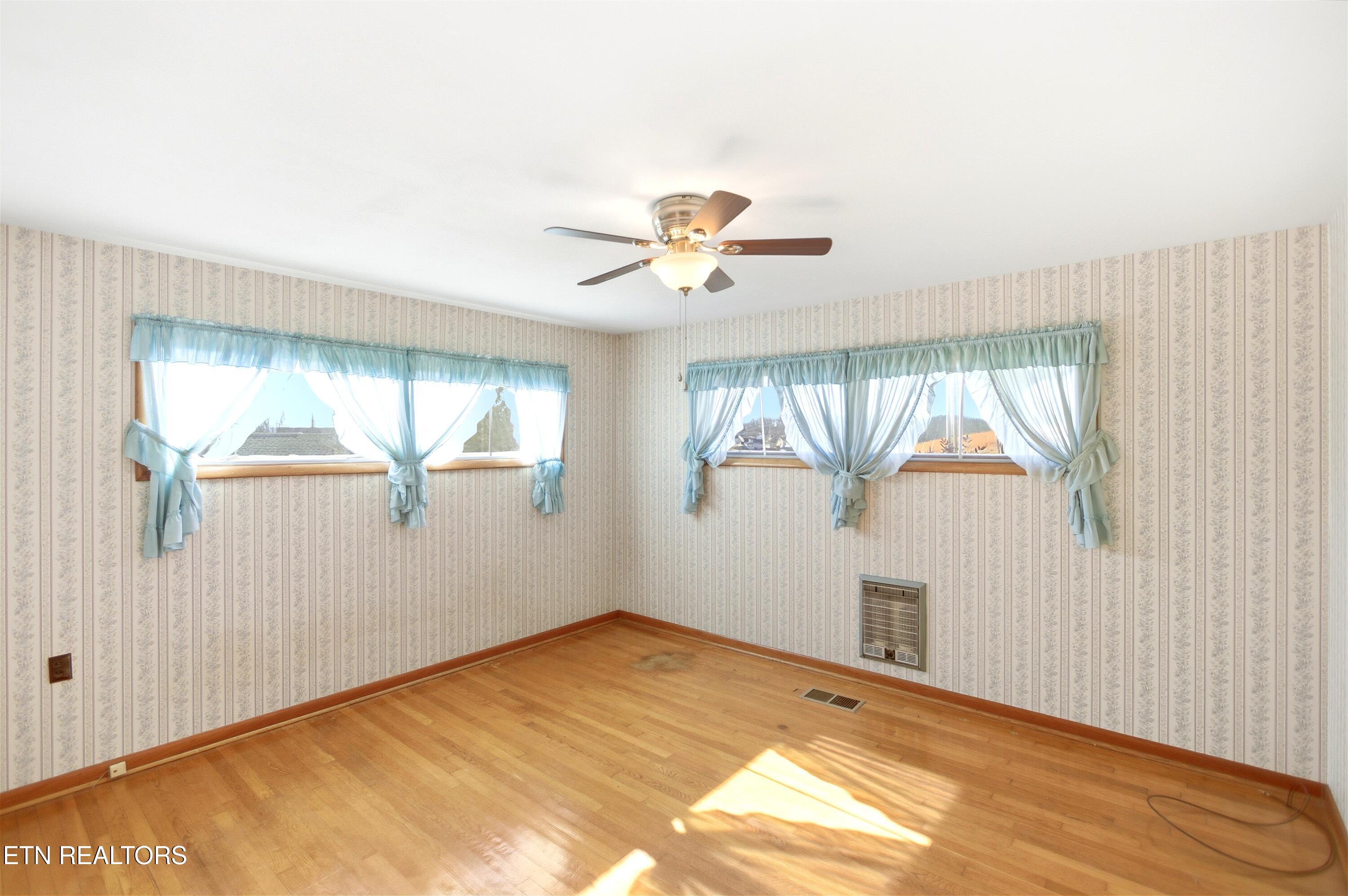3236 Niles Ferry Road Vonore TN 37885