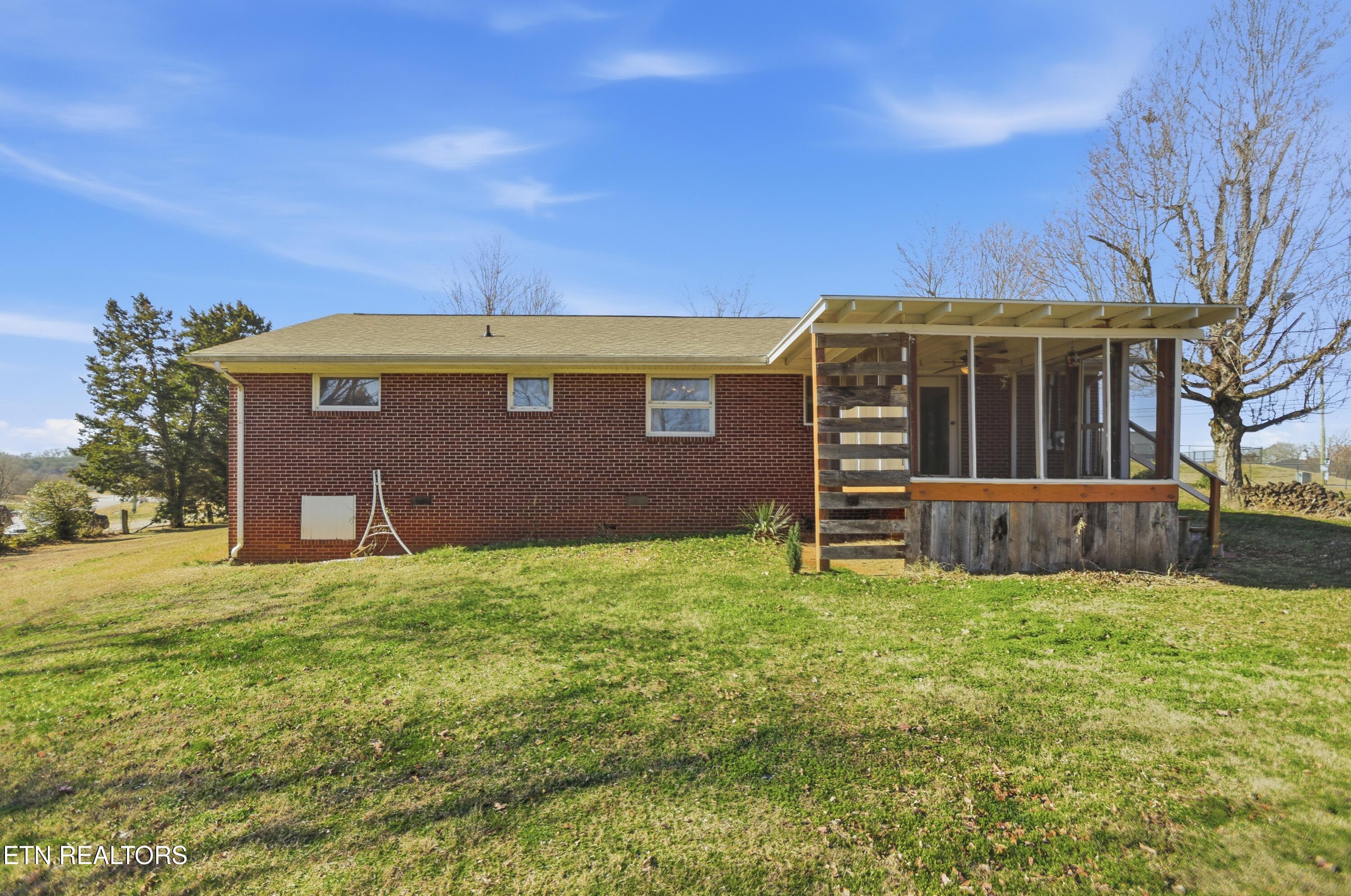 3236 Niles Ferry Road Vonore TN 37885
