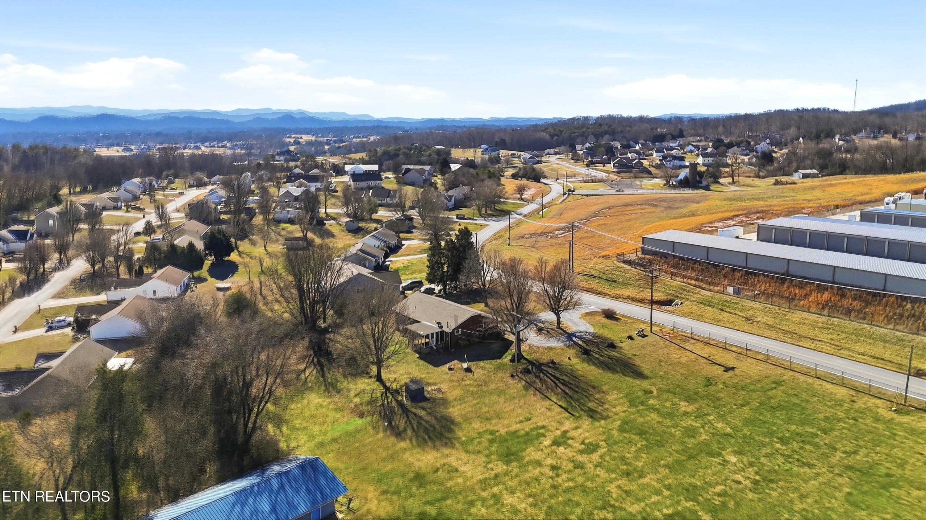 3236 Niles Ferry Road Vonore TN 37885