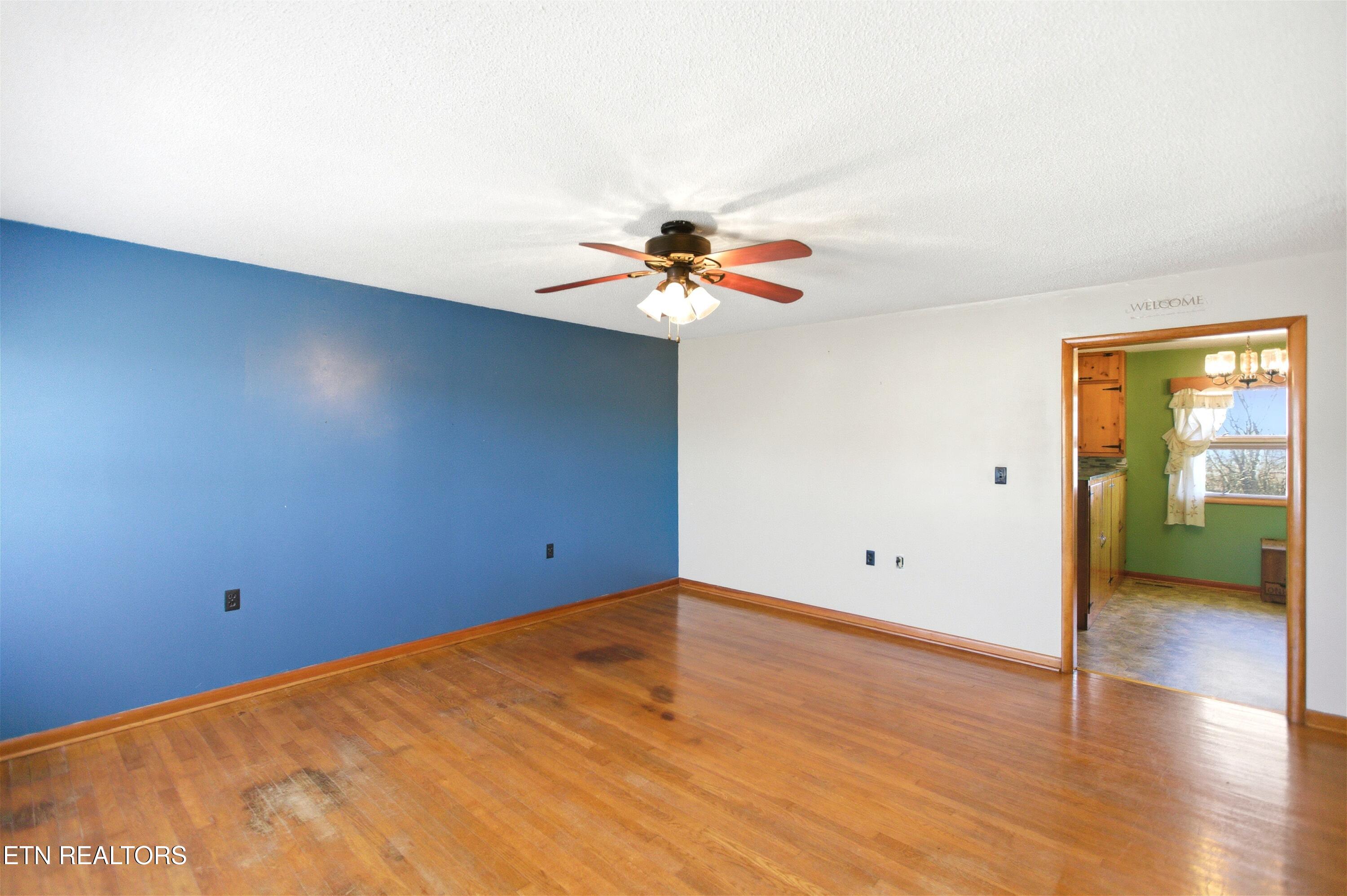 3236 Niles Ferry Road Vonore TN 37885