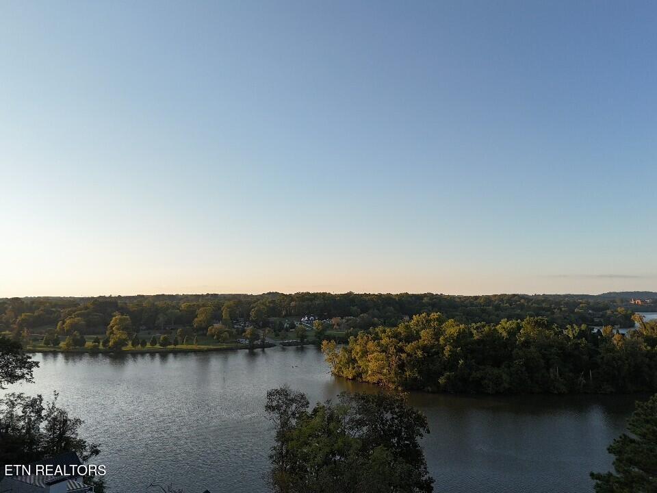 2353 Quiet Side Lane Knoxville TN 37920