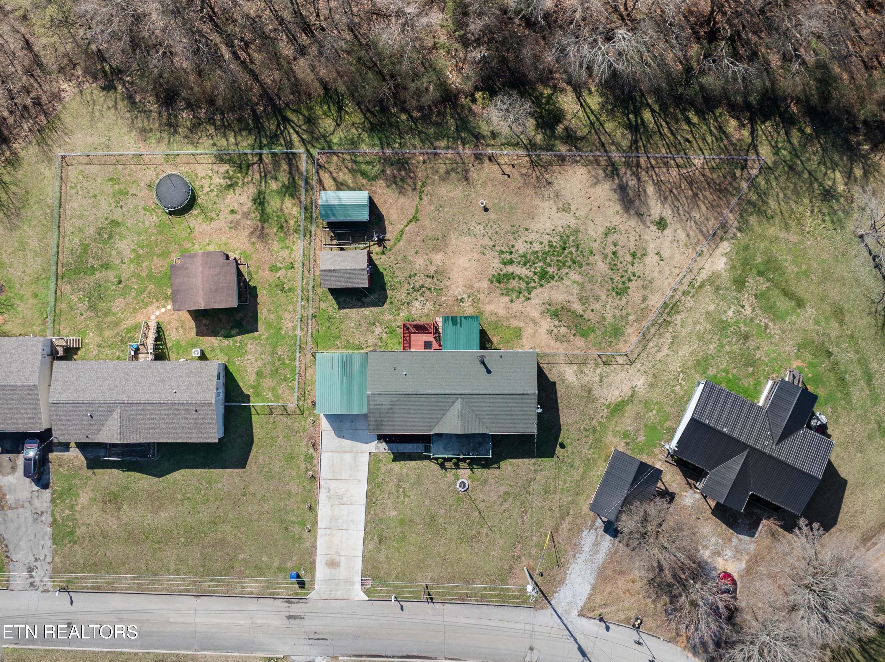 112 Kerri Drive Strawberry Plains TN 37871