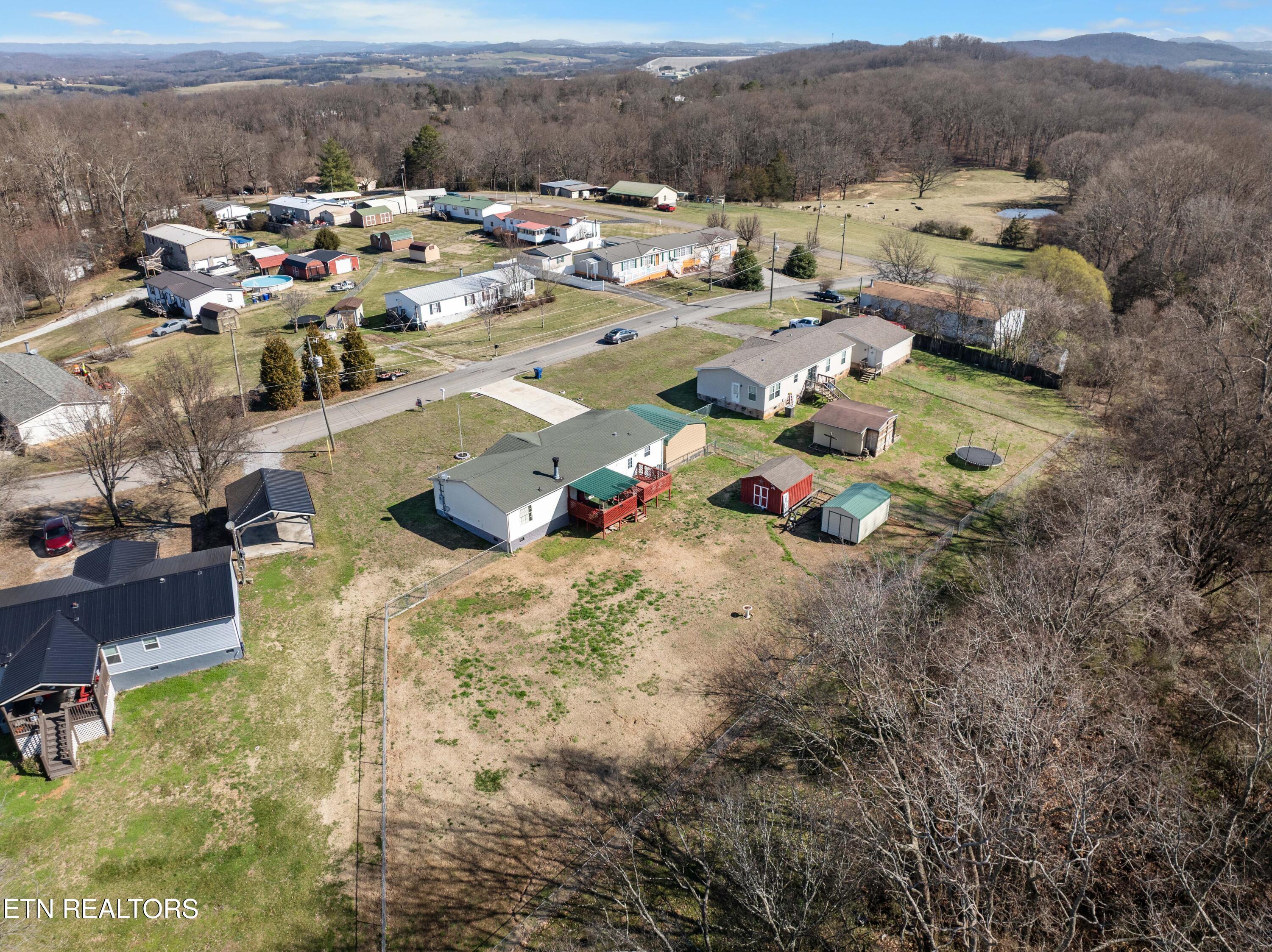 112 Kerri Drive Strawberry Plains TN 37871