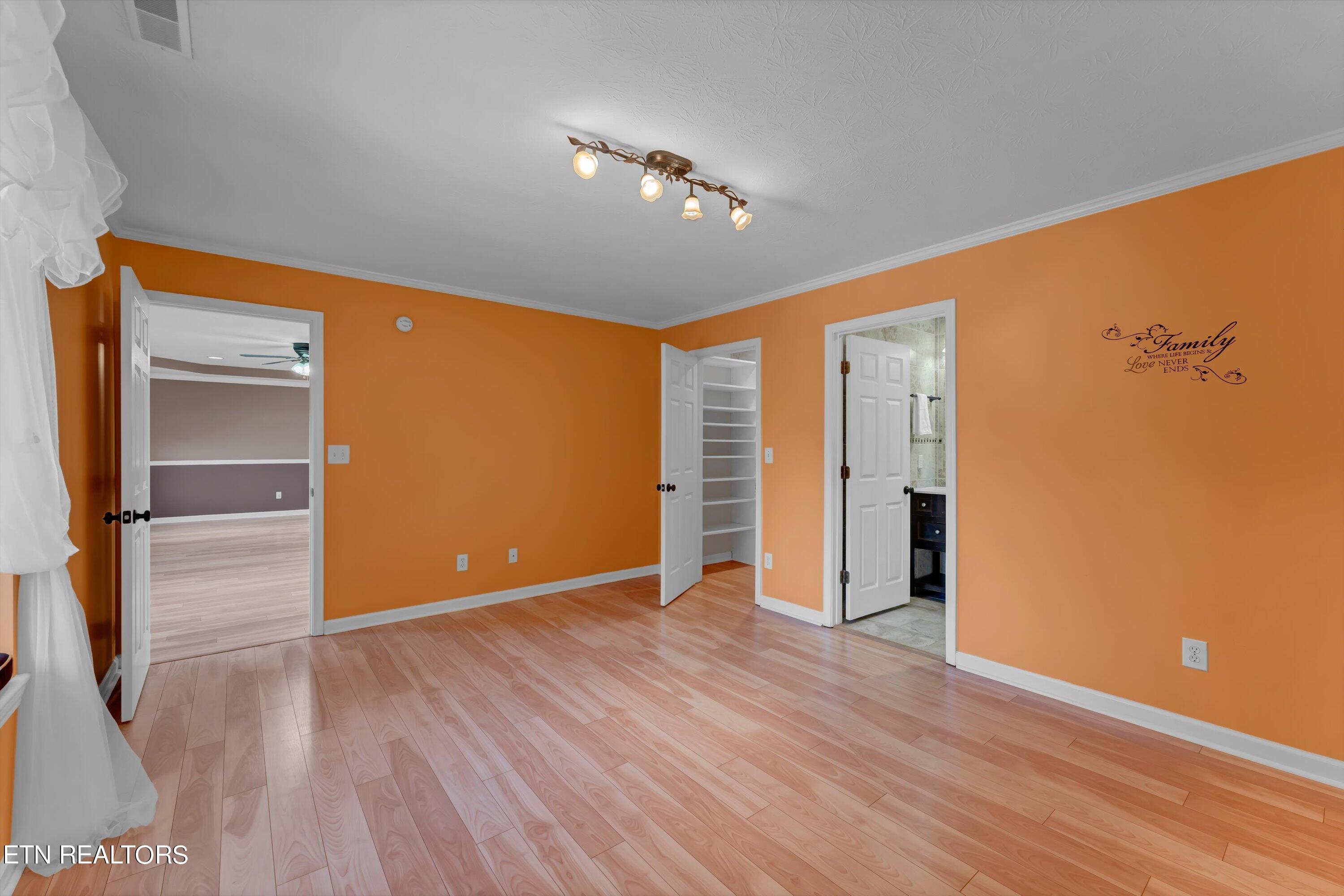 1646 Jasmine Trail Sevierville TN 37862