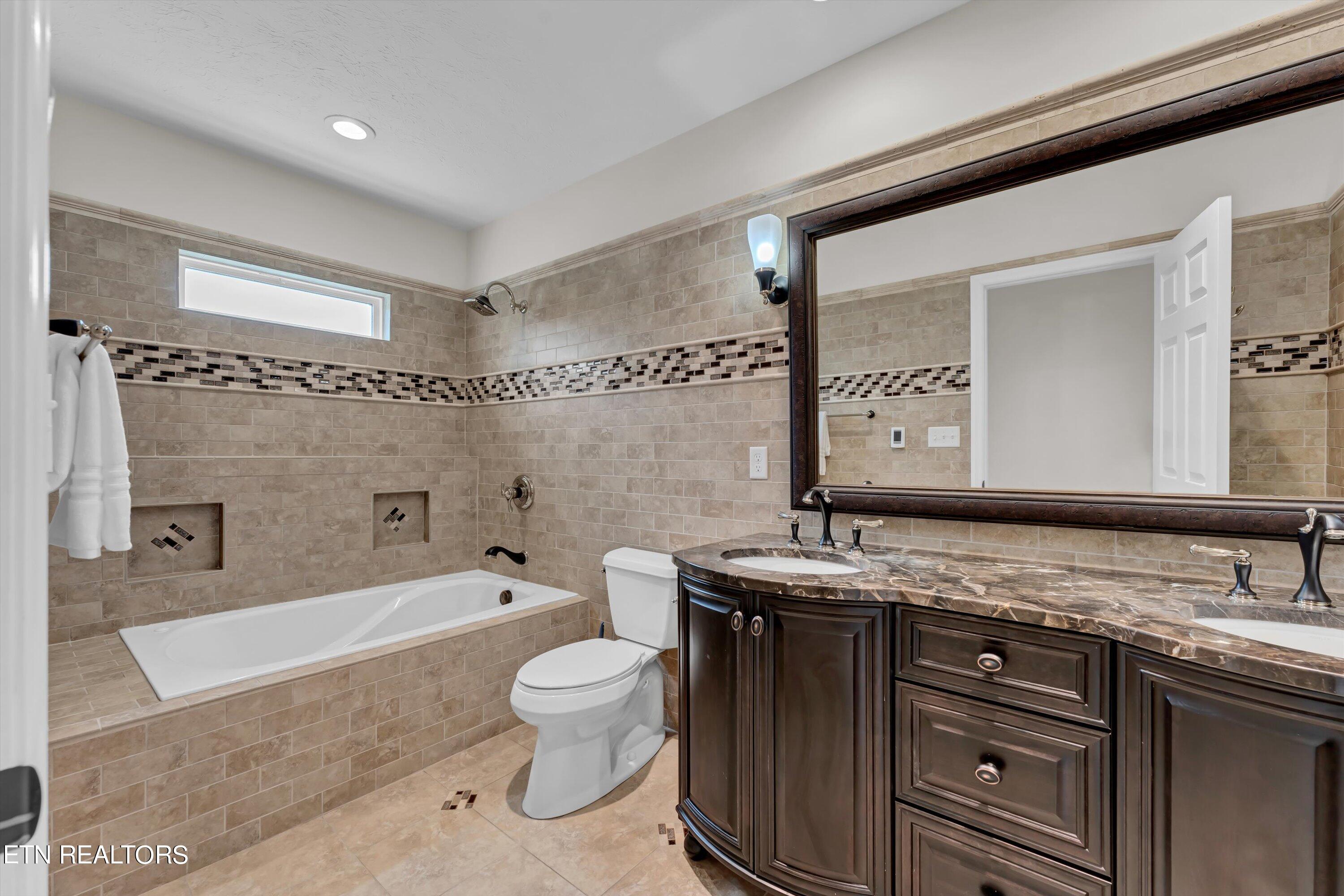 1646 Jasmine Trail Sevierville TN 37862