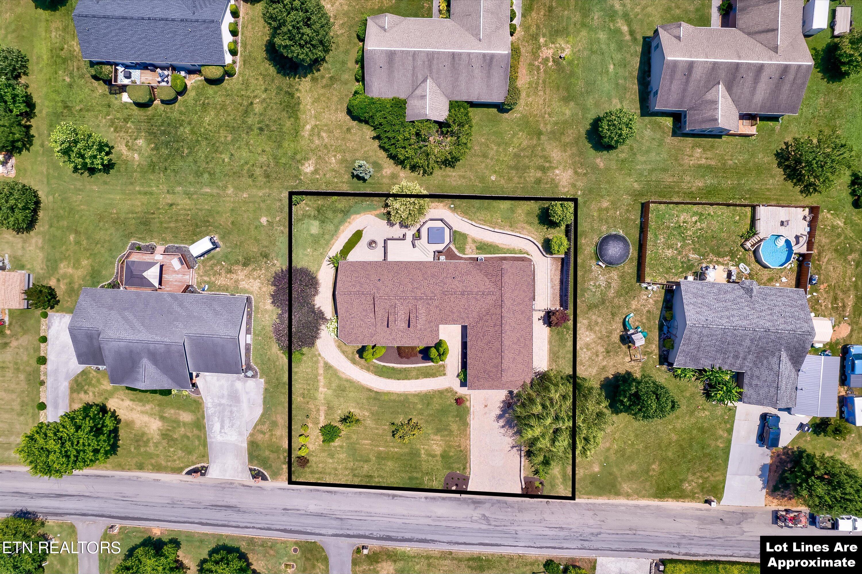 1646 Jasmine Trail Sevierville TN 37862