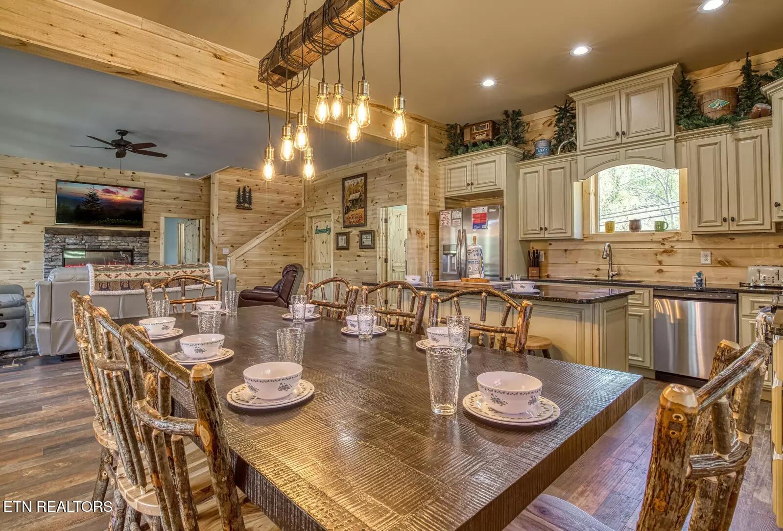 604 Cherokee Orchard Road Gatlinburg TN 37738