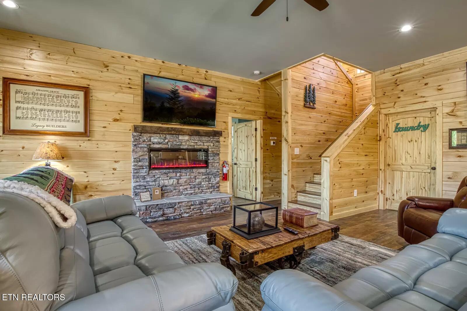 604 Cherokee Orchard Road Gatlinburg TN 37738