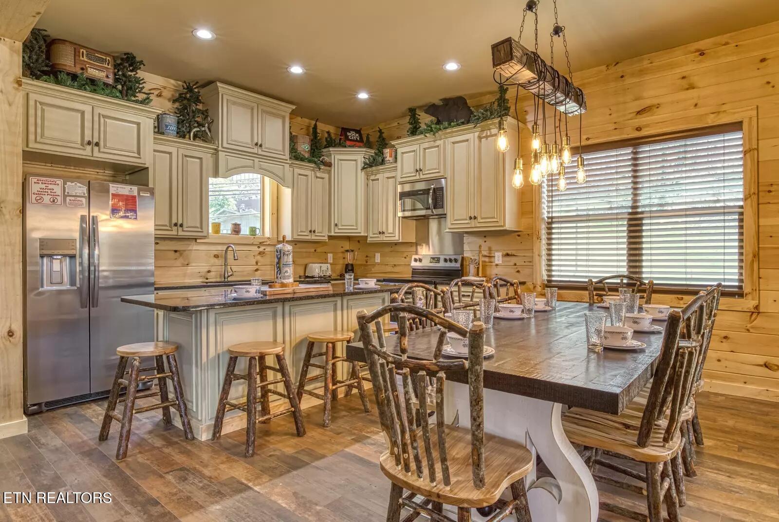 604 Cherokee Orchard Road Gatlinburg TN 37738