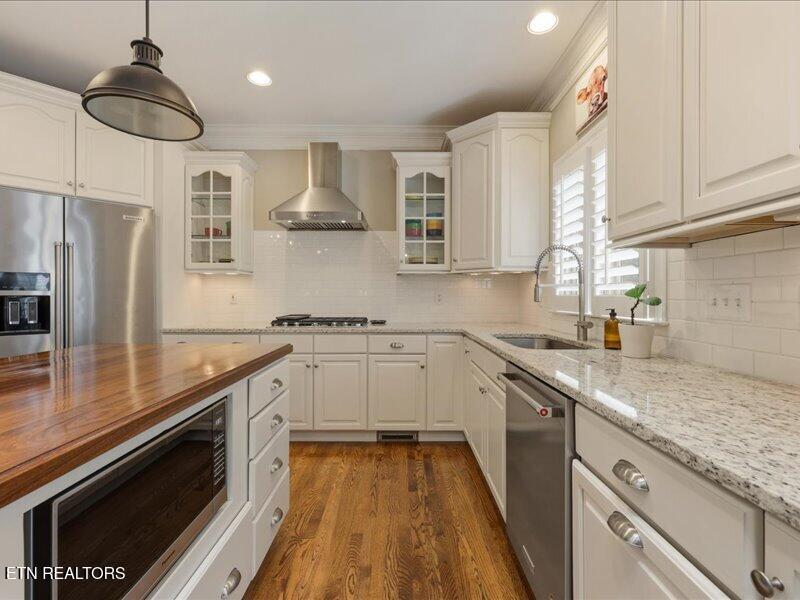 9114 Hailes Abbey Lane Knoxville TN 37922