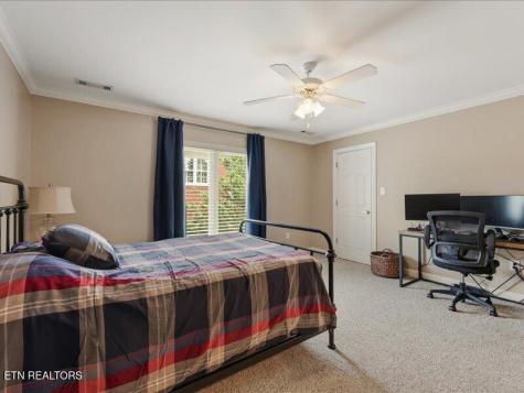 9114 Hailes Abbey Lane Knoxville TN 37922