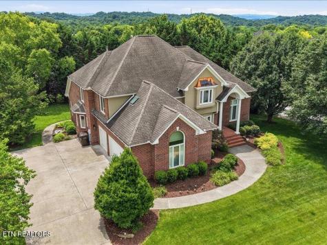 9114 Hailes Abbey Lane Knoxville TN 37922