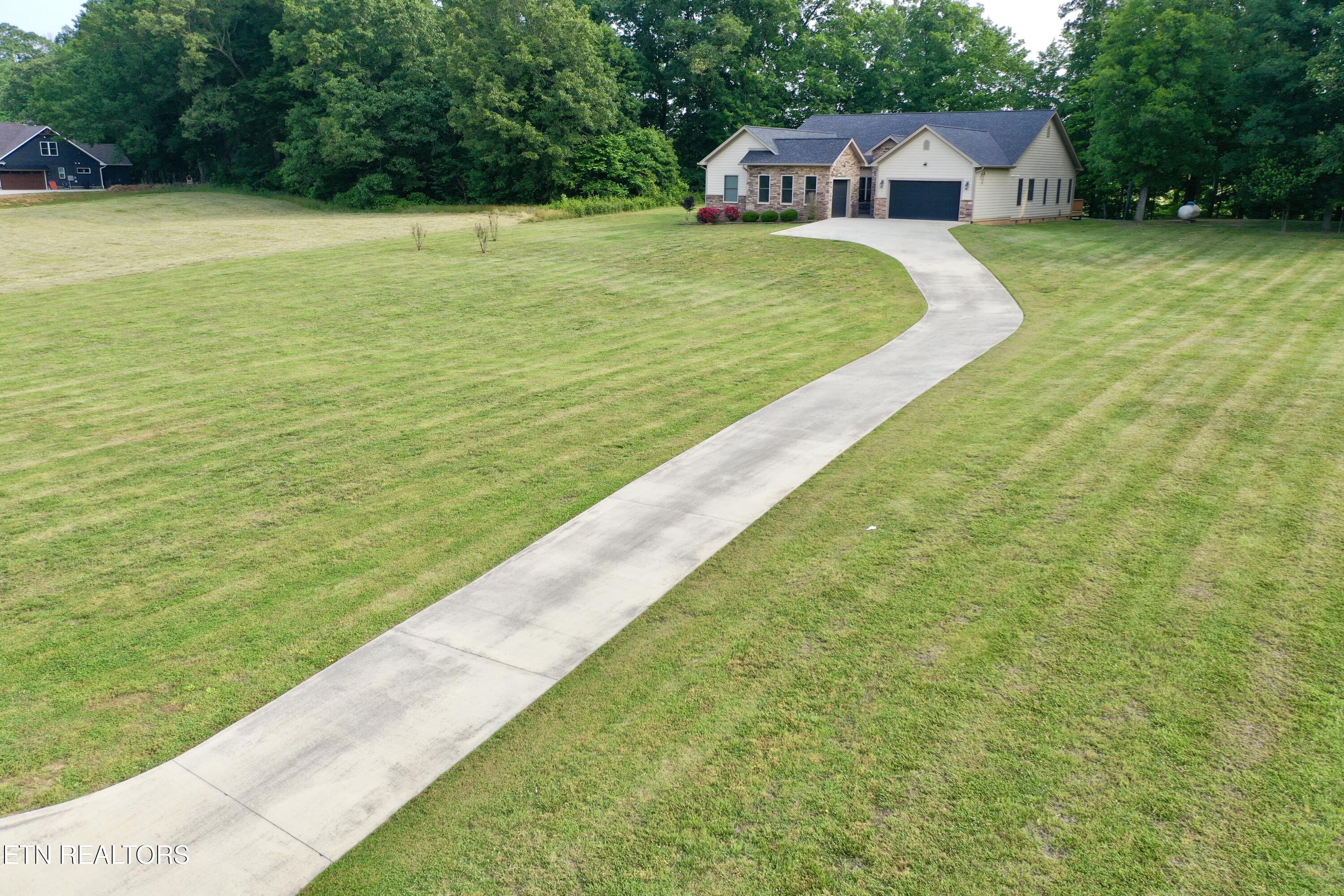 2005 River Mist Circle New Market TN 37820
