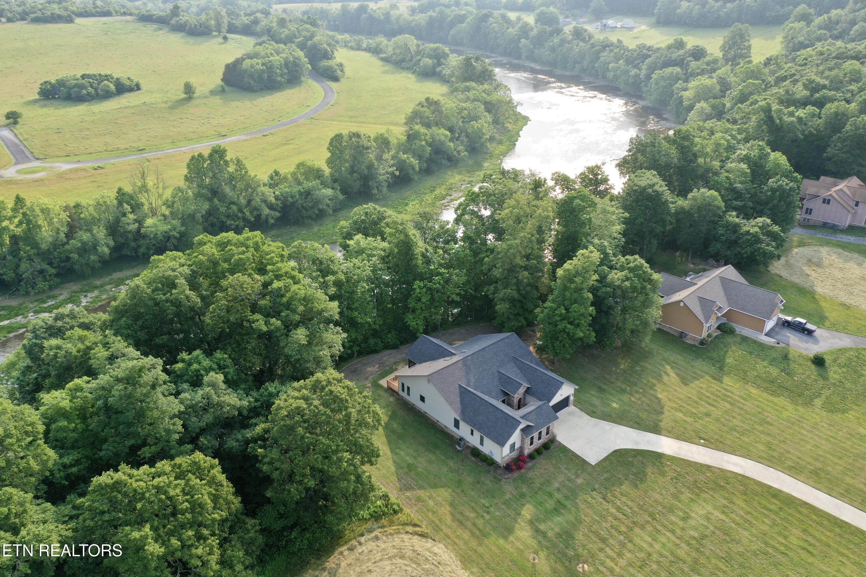 2005 River Mist Circle New Market TN 37820