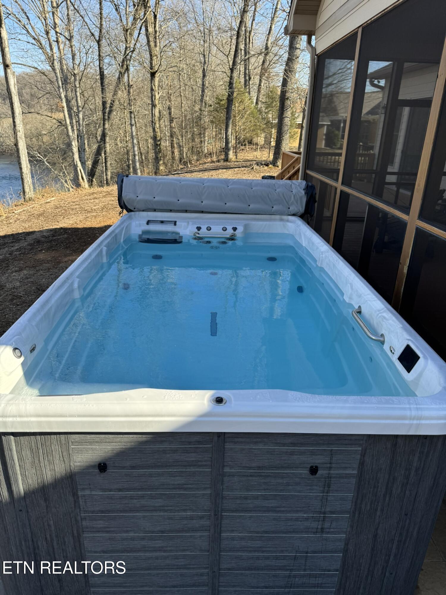 2005 River Mist Circle New Market TN 37820