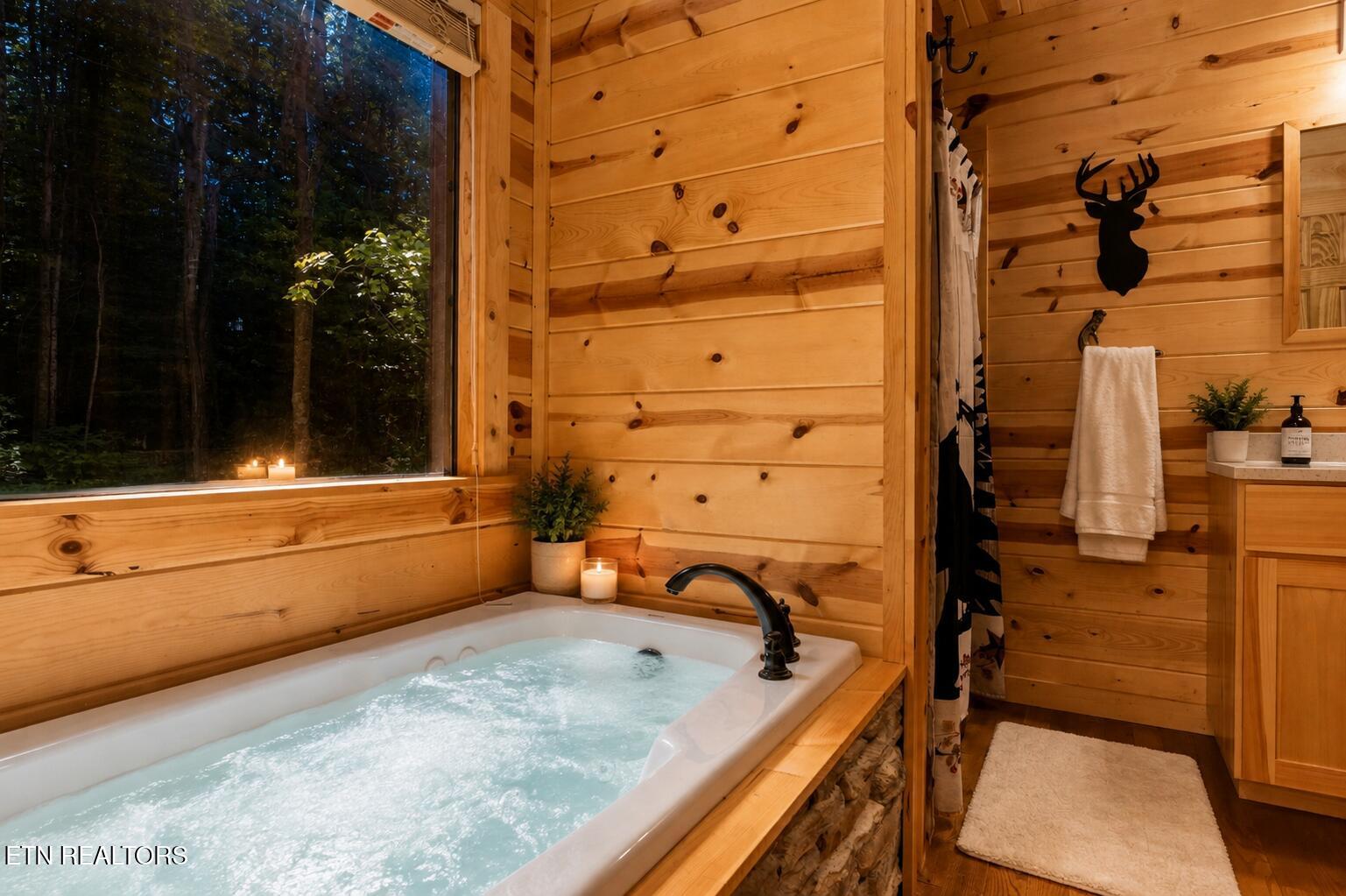 1824 Rhododendron Lane Sevierville TN 37876