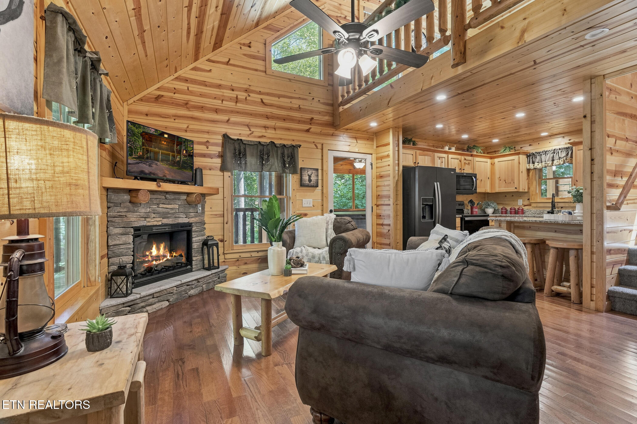 1824 Rhododendron Lane Sevierville TN 37876