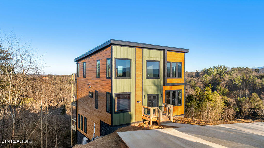 1567 Rainbow Ridge Way Sevierville TN 37862