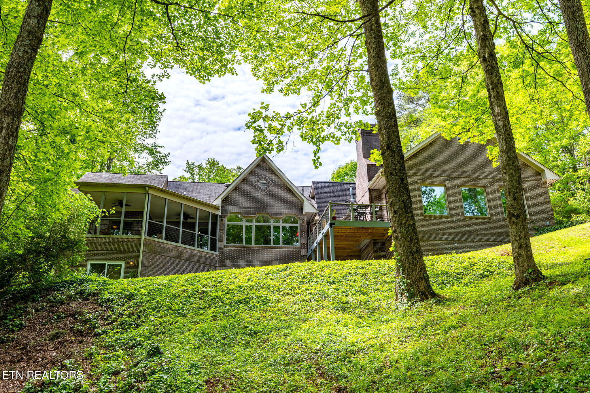 2304 Lakemoor Drive Knoxville TN 37920