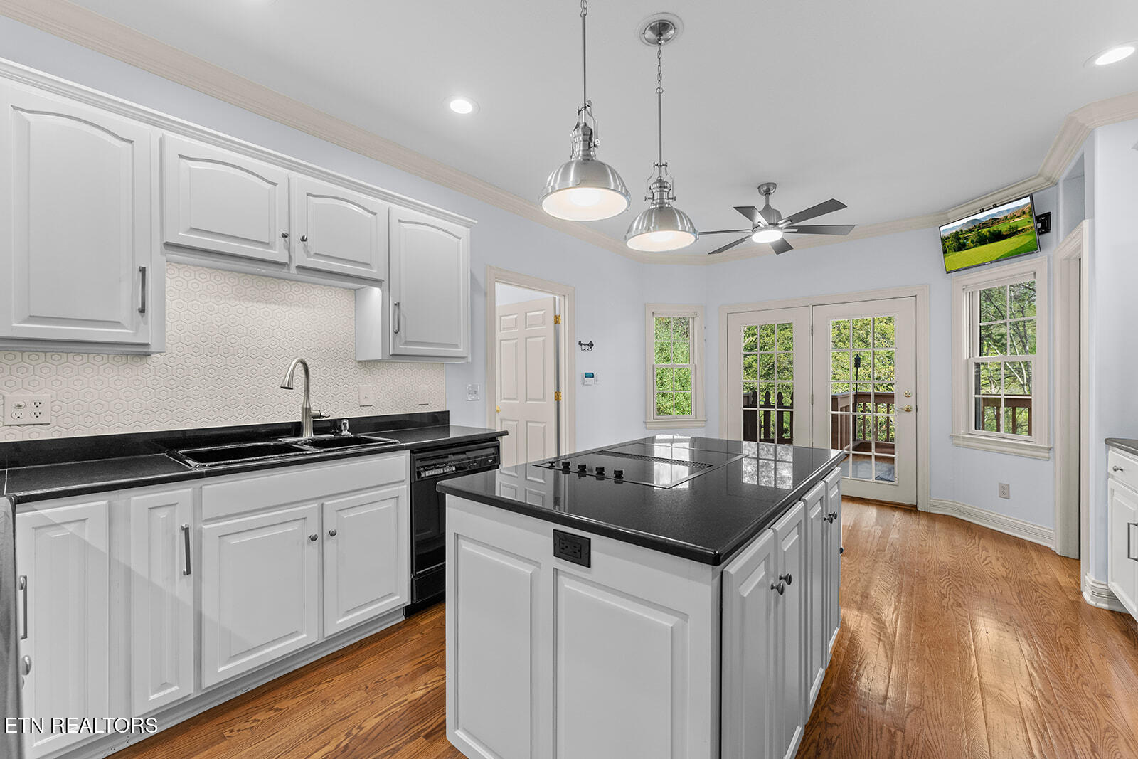 231 Chuniloti Way Loudon TN 37774