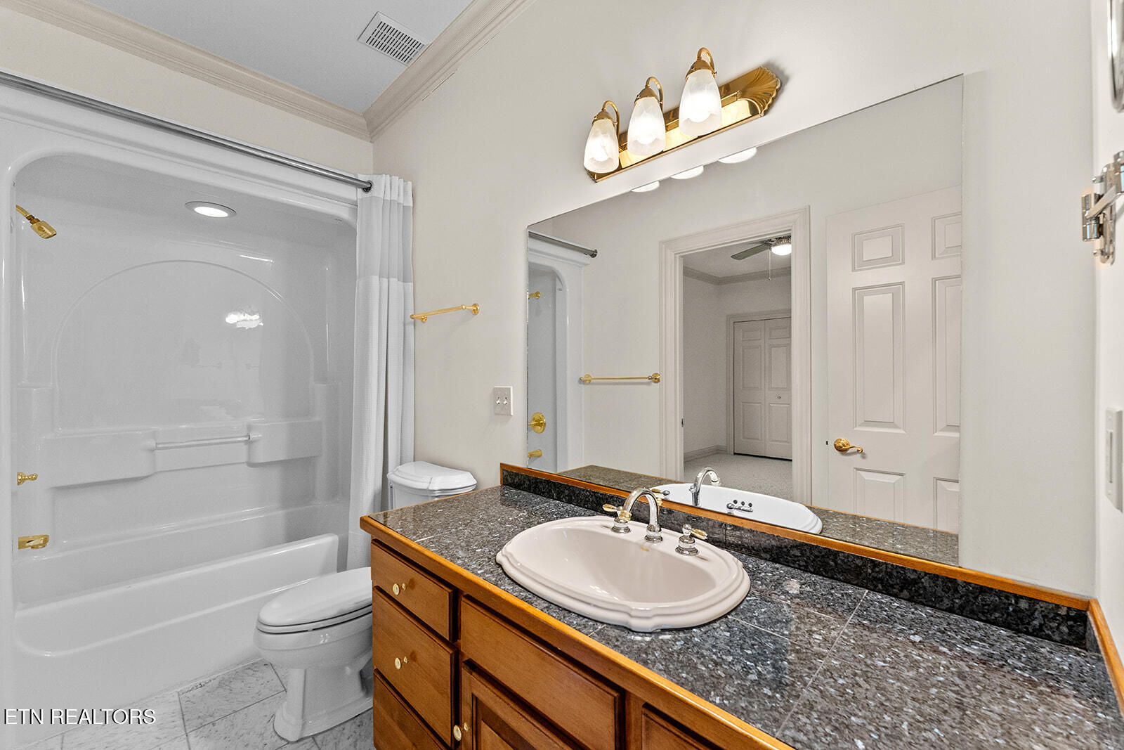 231 Chuniloti Way Loudon TN 37774