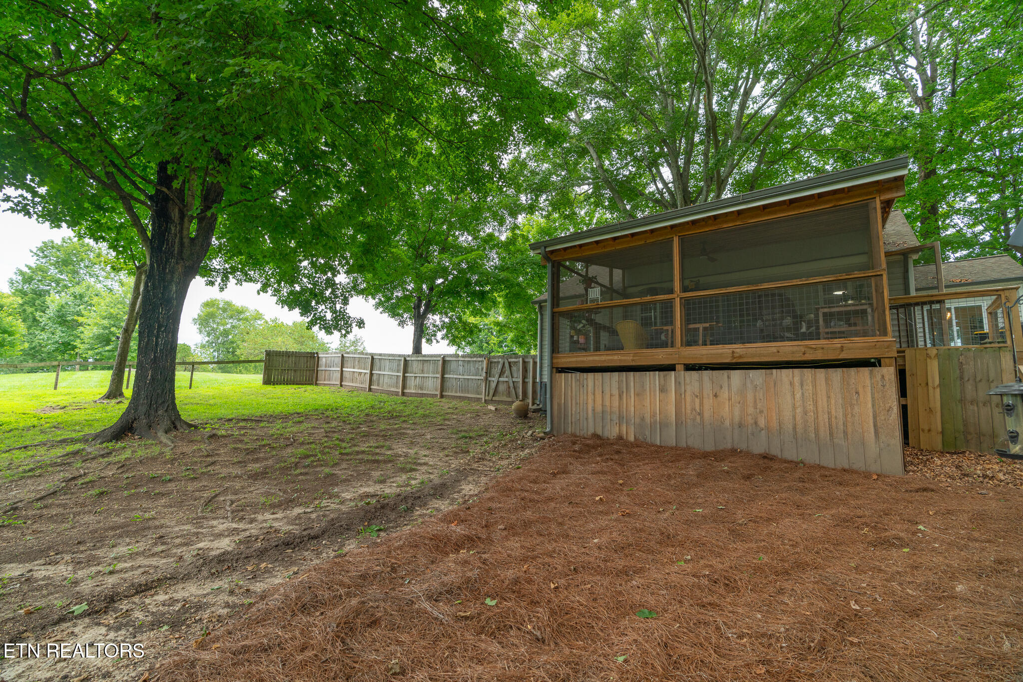 504 Sinking Springs Road Clinton TN 37716