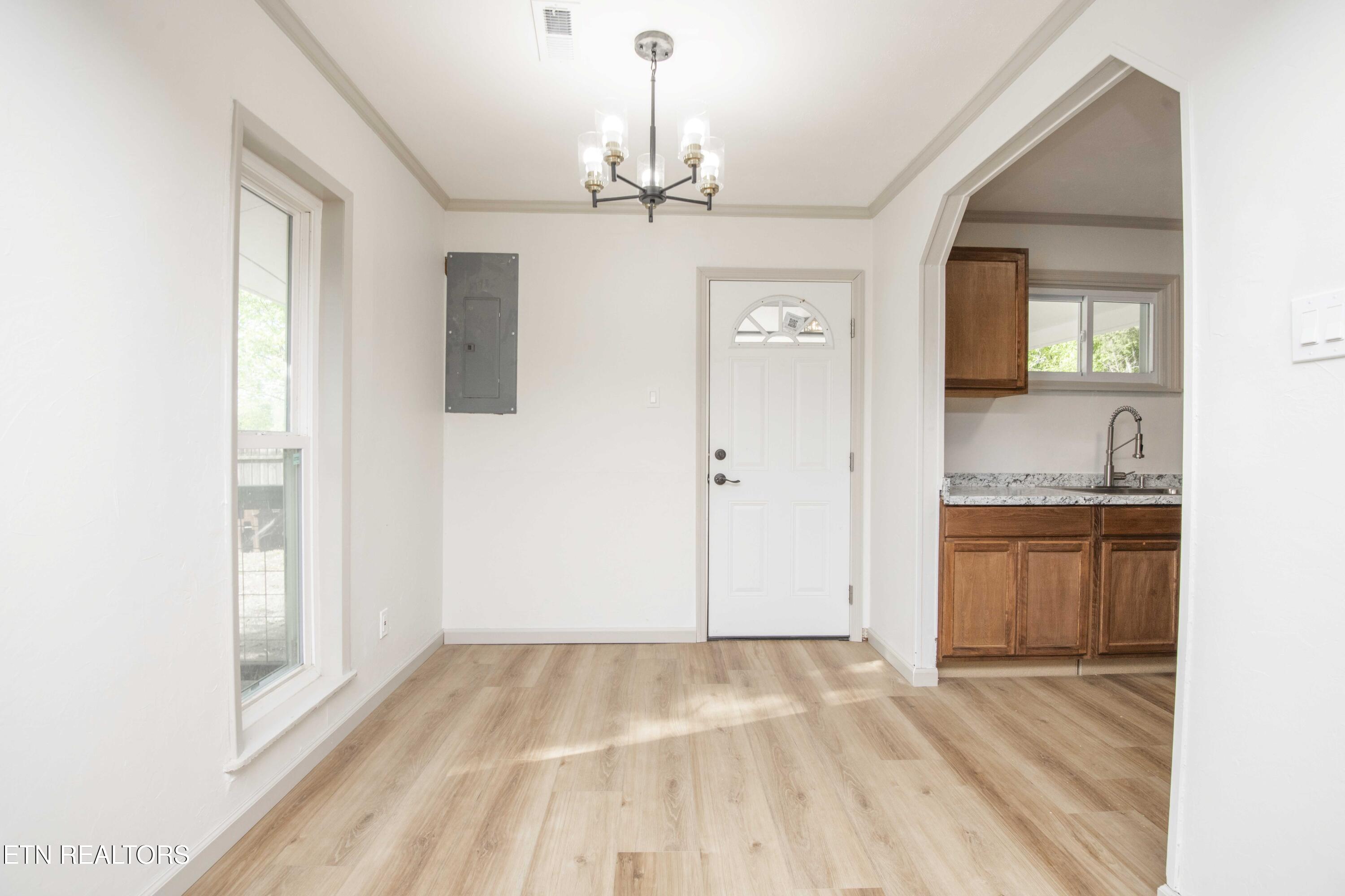 406 Mcconkey Street Madisonville TN 37354