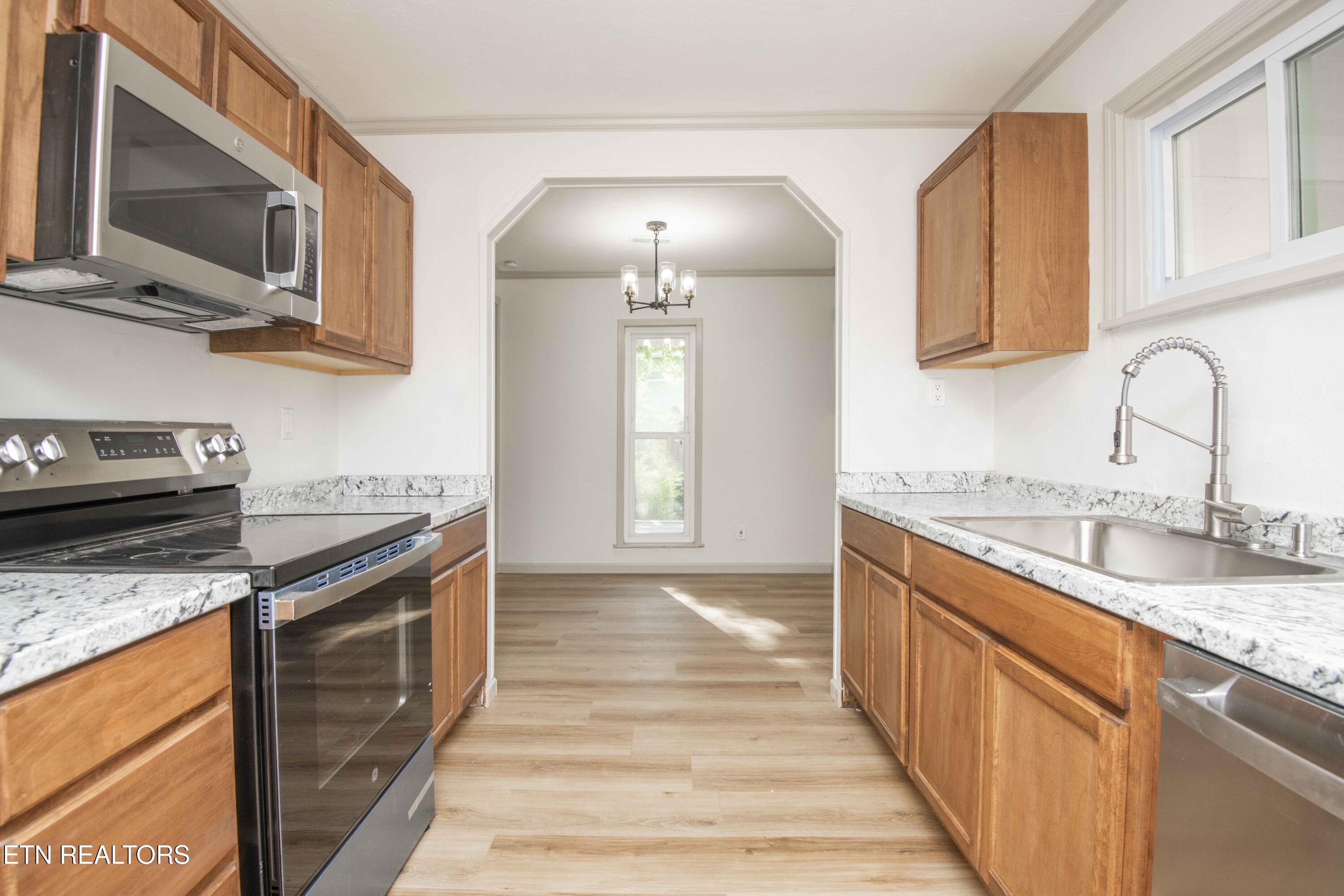 406 Mcconkey Street Madisonville TN 37354