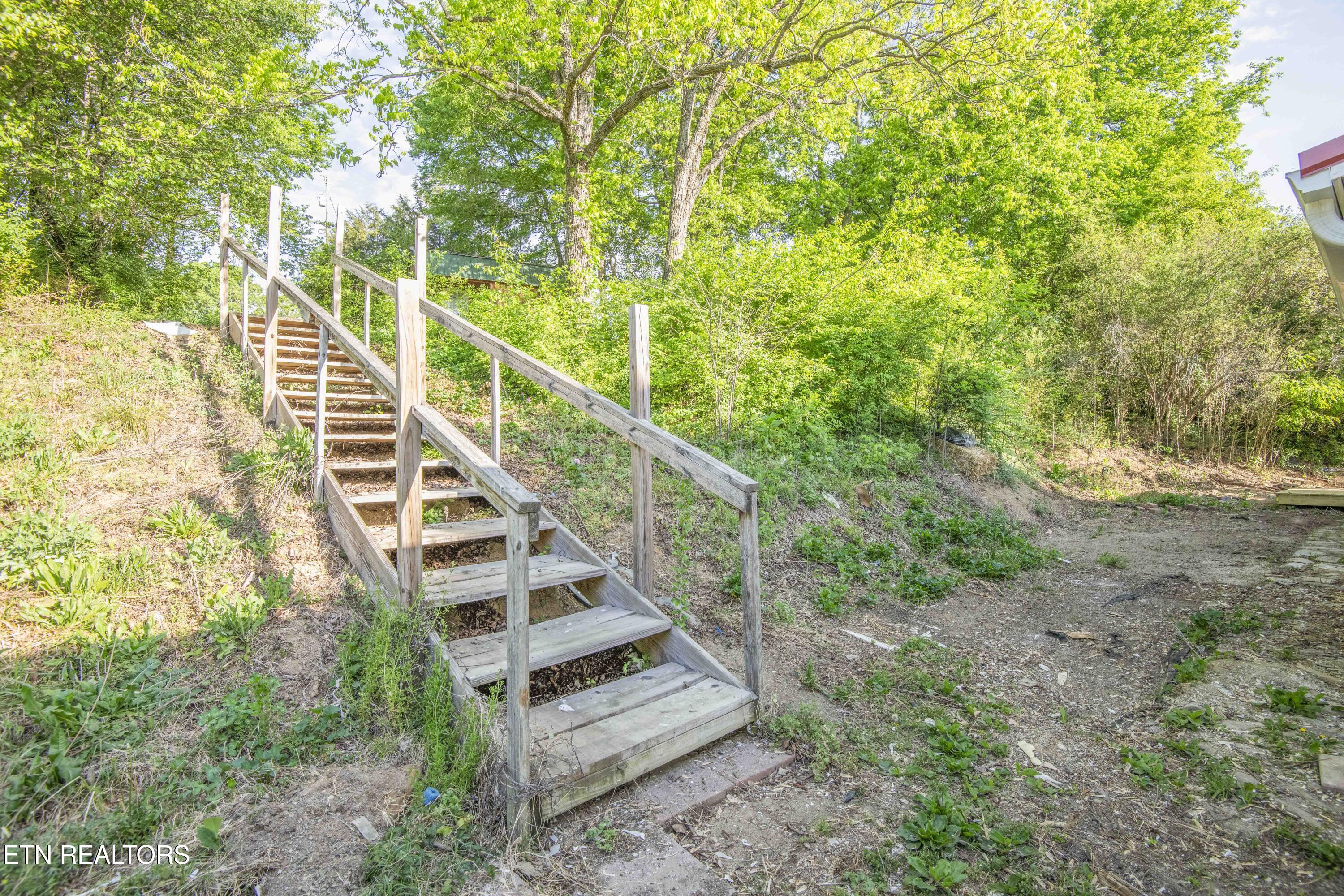406 Mcconkey Street Madisonville TN 37354