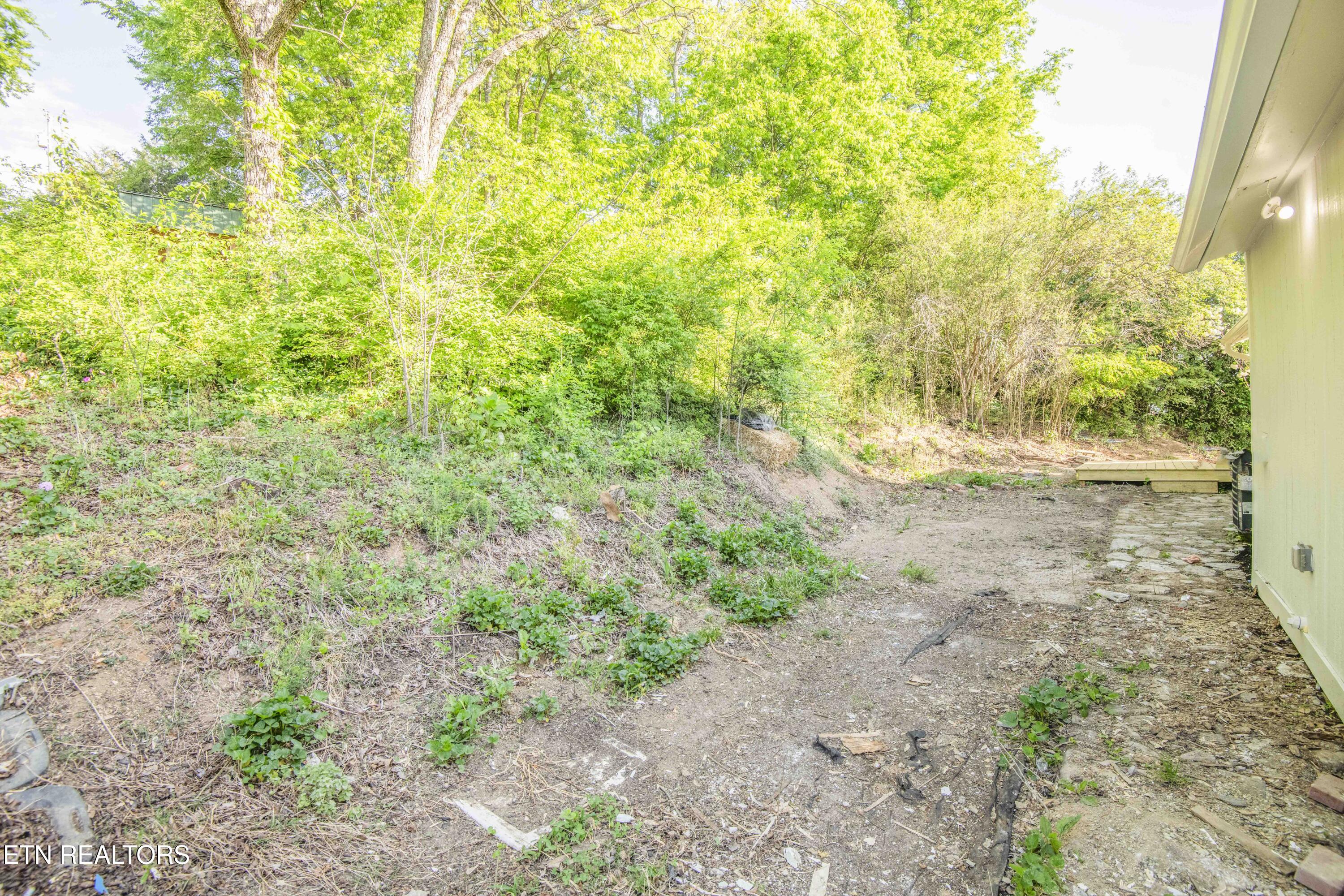 406 Mcconkey Street Madisonville TN 37354