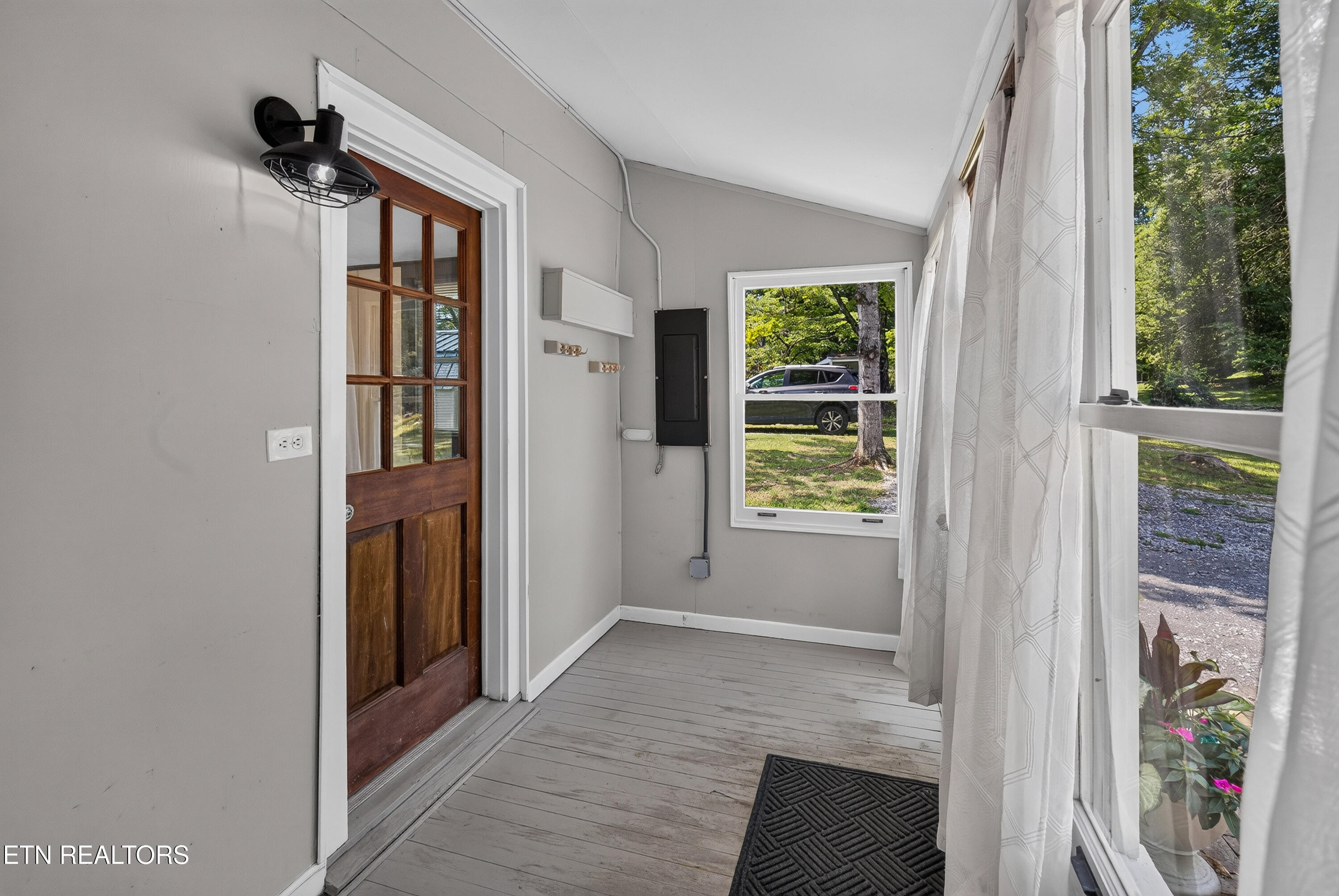 44 W Norris Road Norris TN 37828