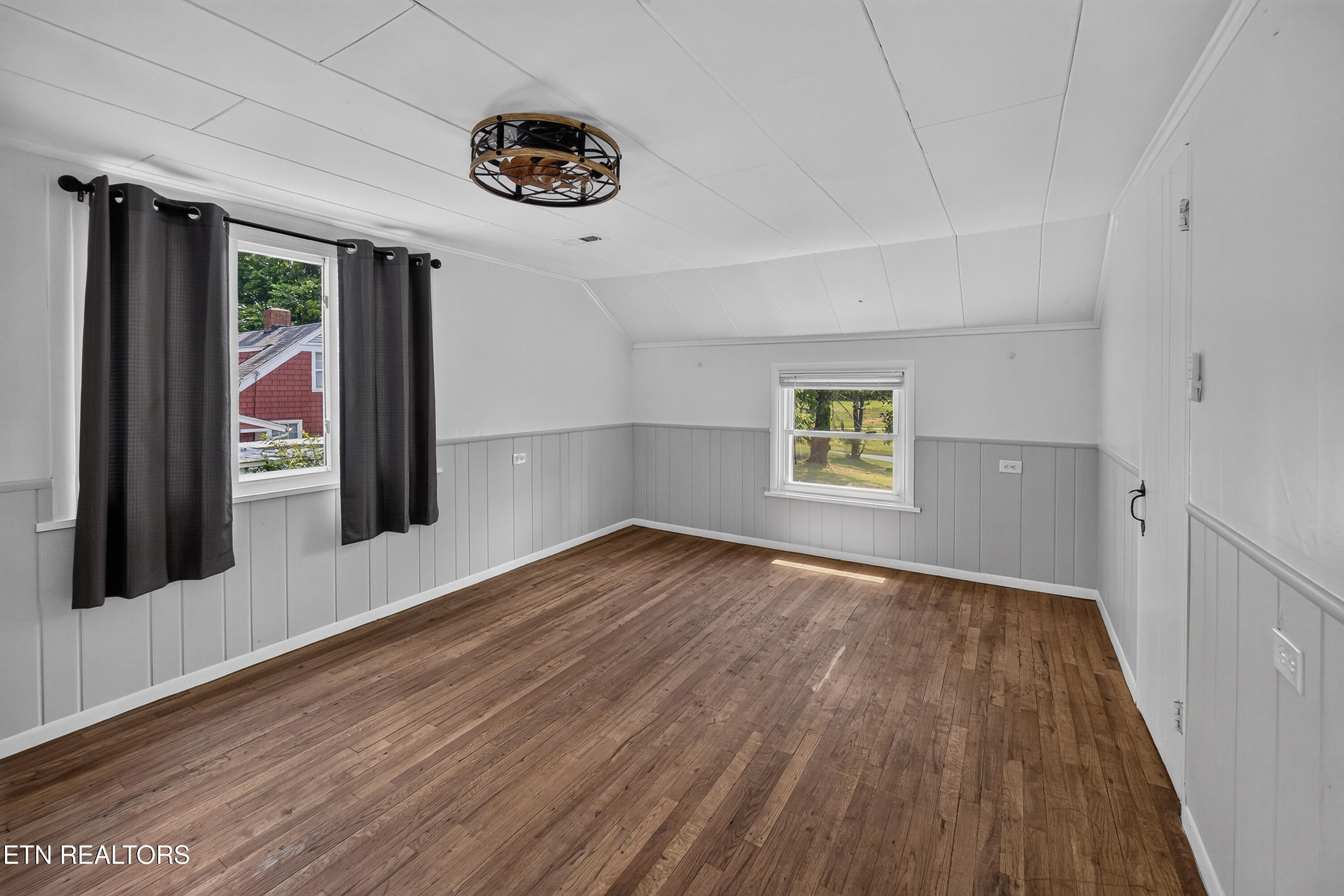 44 W Norris Road Norris TN 37828