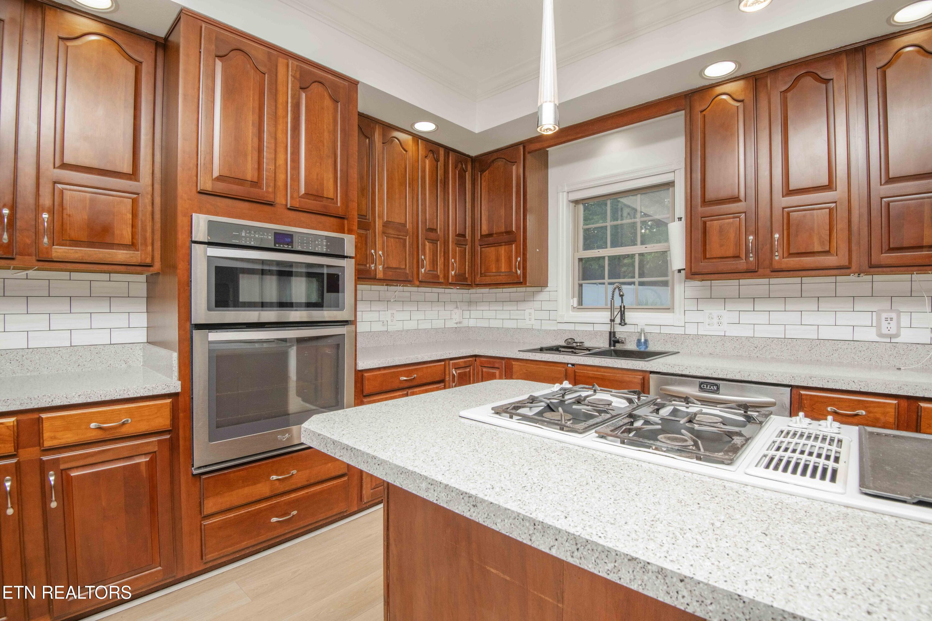 1330 Berkley Hills Lane Powell TN 37849