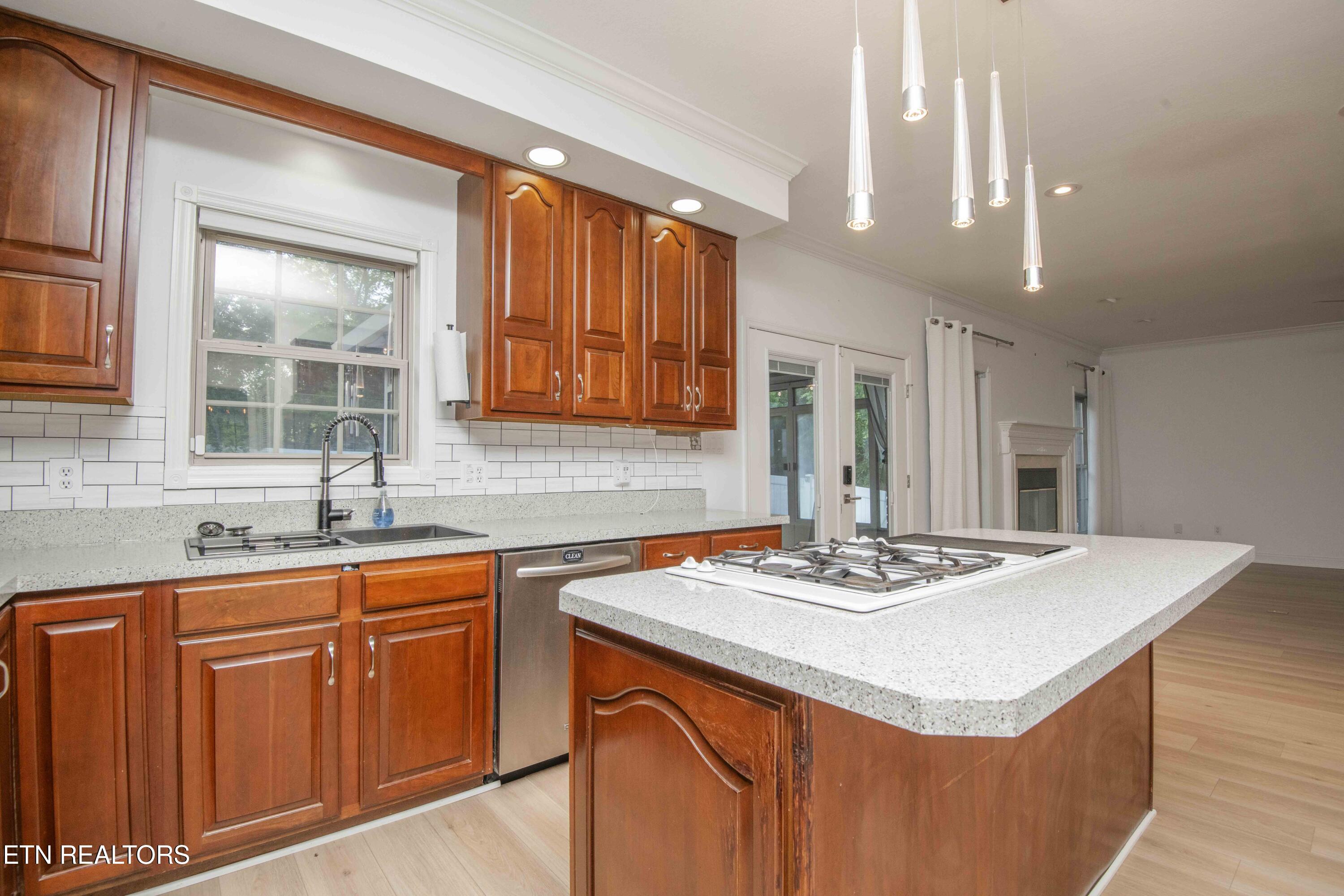 1330 Berkley Hills Lane Powell TN 37849