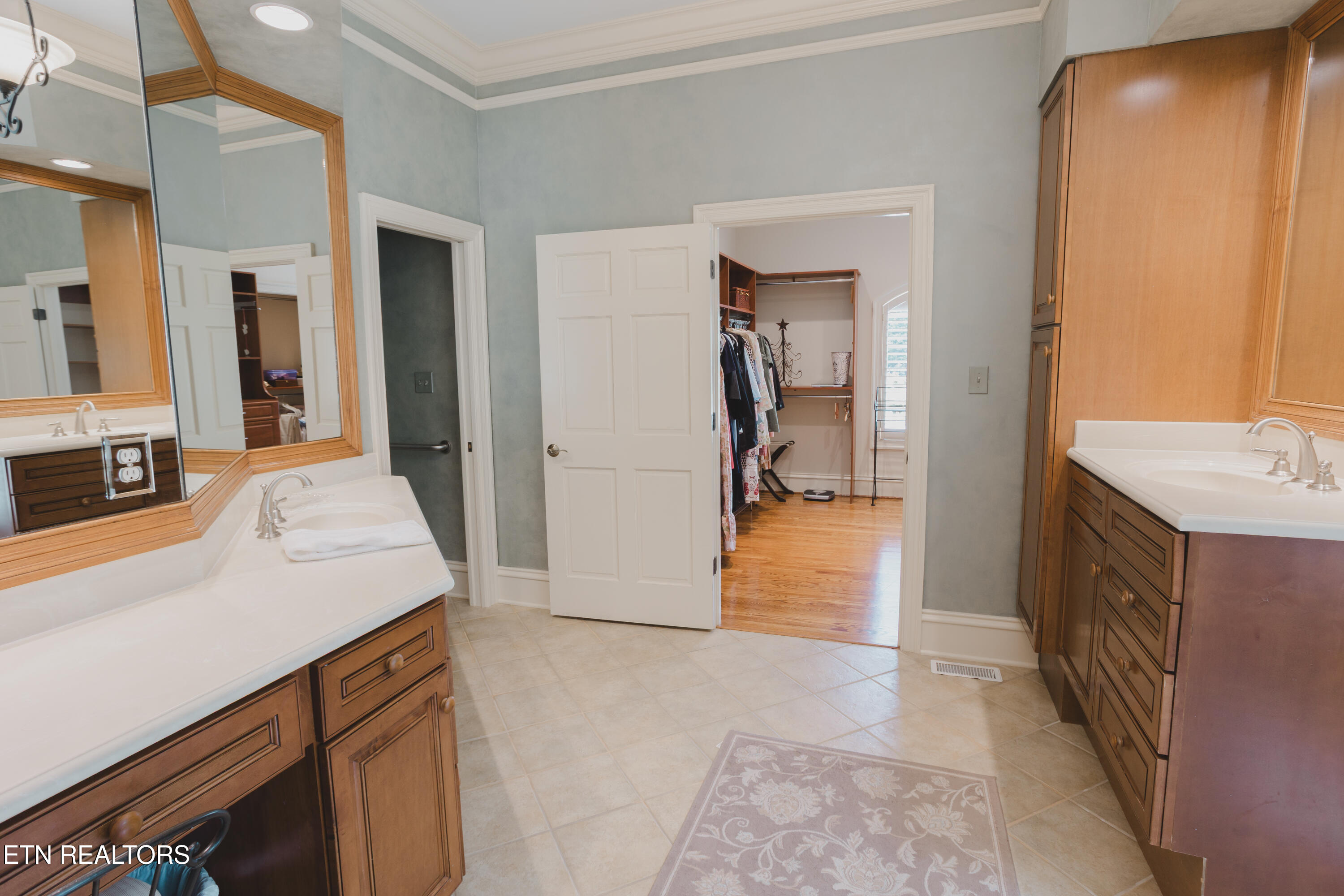1633 Wembley Hills Road Knoxville TN 37922