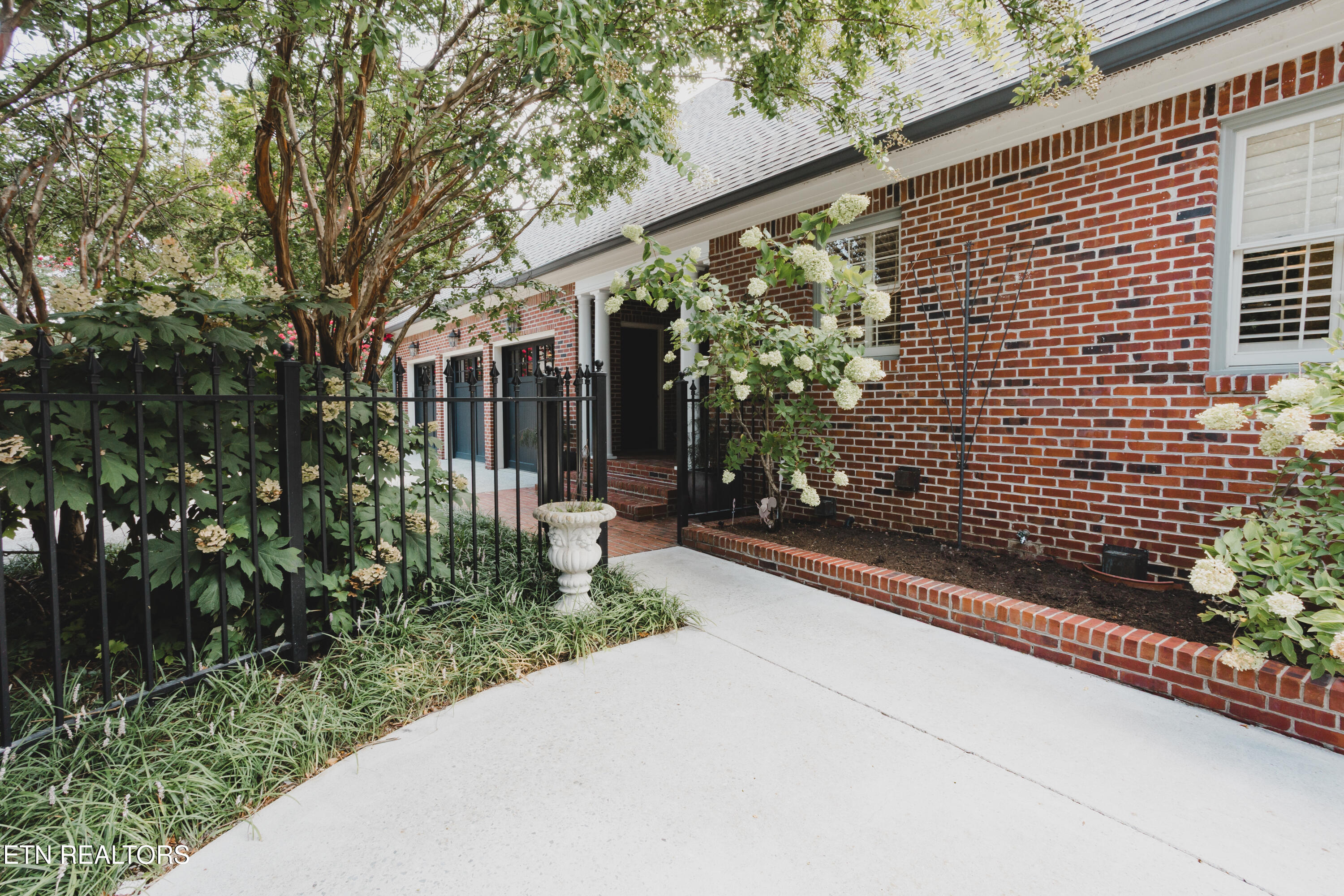 1633 Wembley Hills Road Knoxville TN 37922