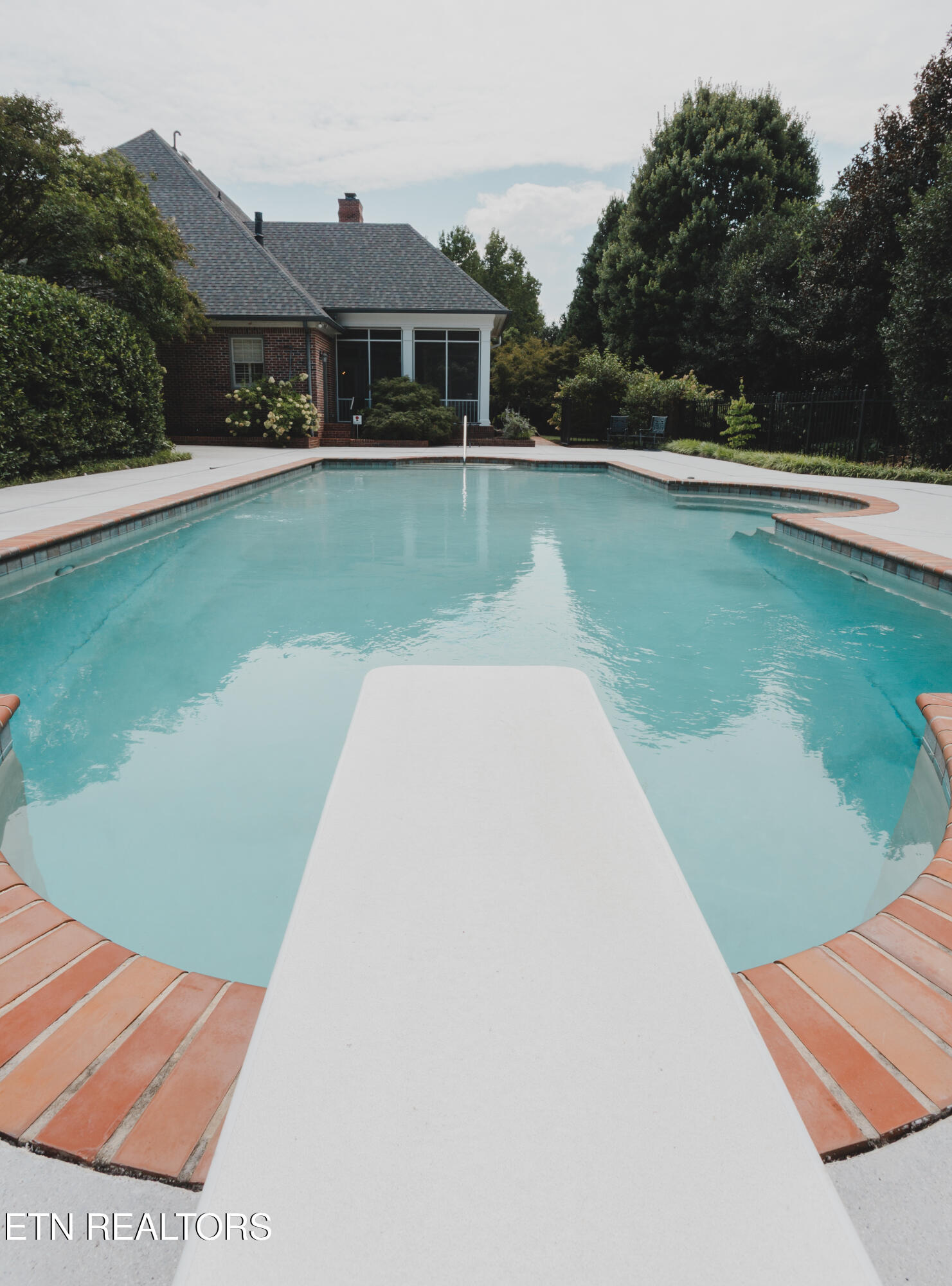 1633 Wembley Hills Road Knoxville TN 37922