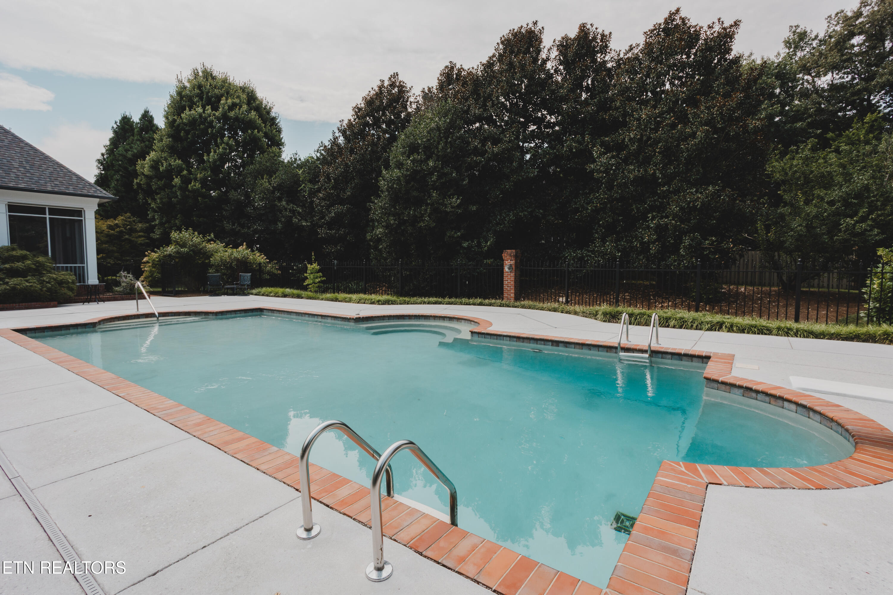 1633 Wembley Hills Road Knoxville TN 37922