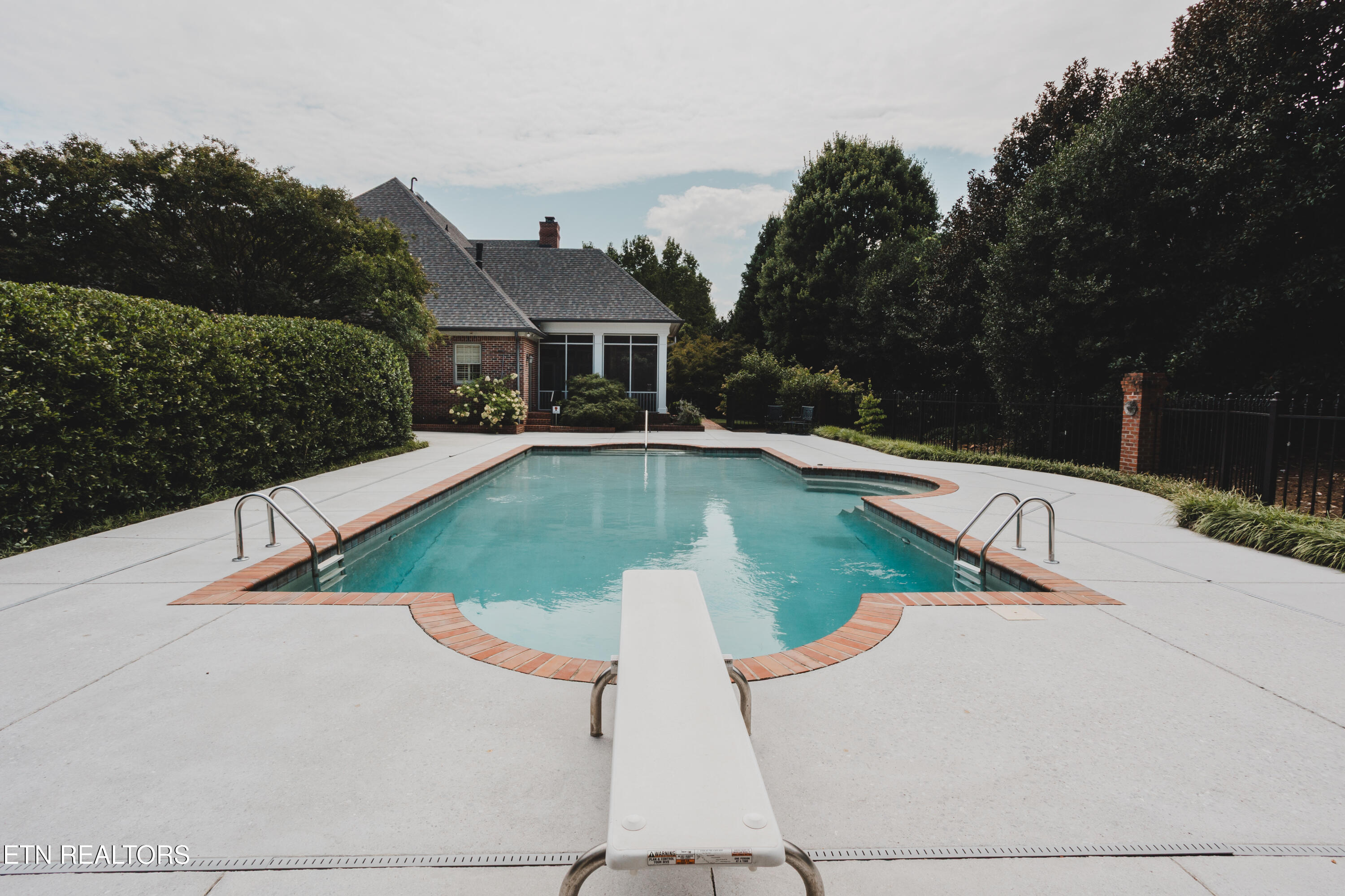 1633 Wembley Hills Road Knoxville TN 37922