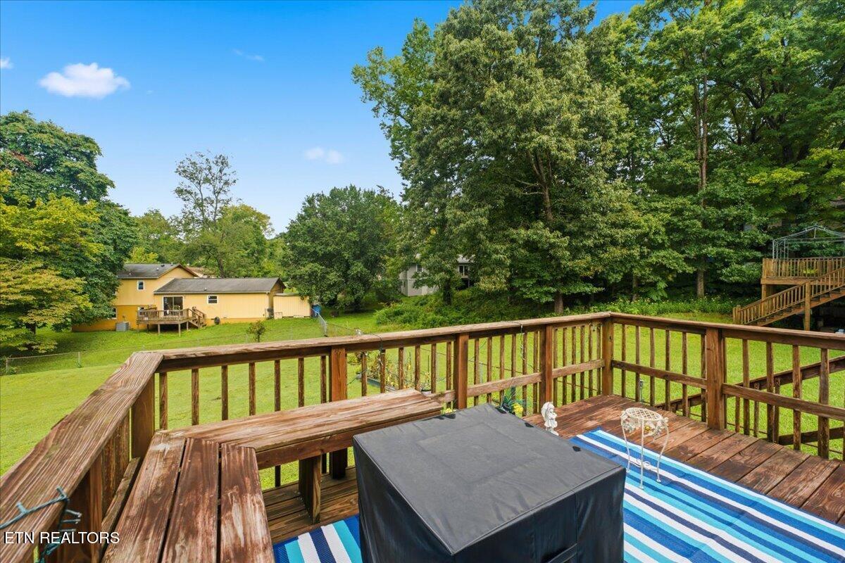 5731 Wooded Acres Drive Knoxville TN 37921