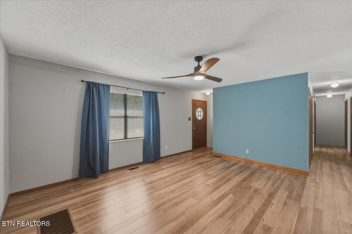 5731 Wooded Acres Drive Knoxville TN 37921