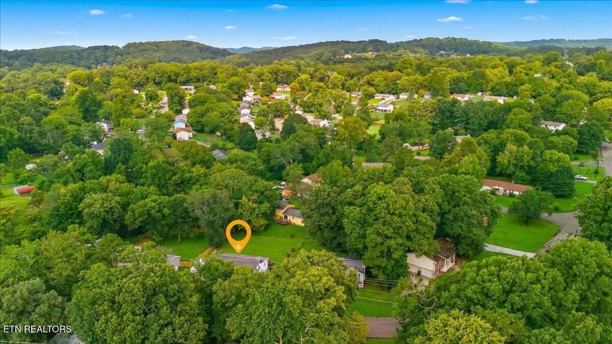 5731 Wooded Acres Drive Knoxville TN 37921