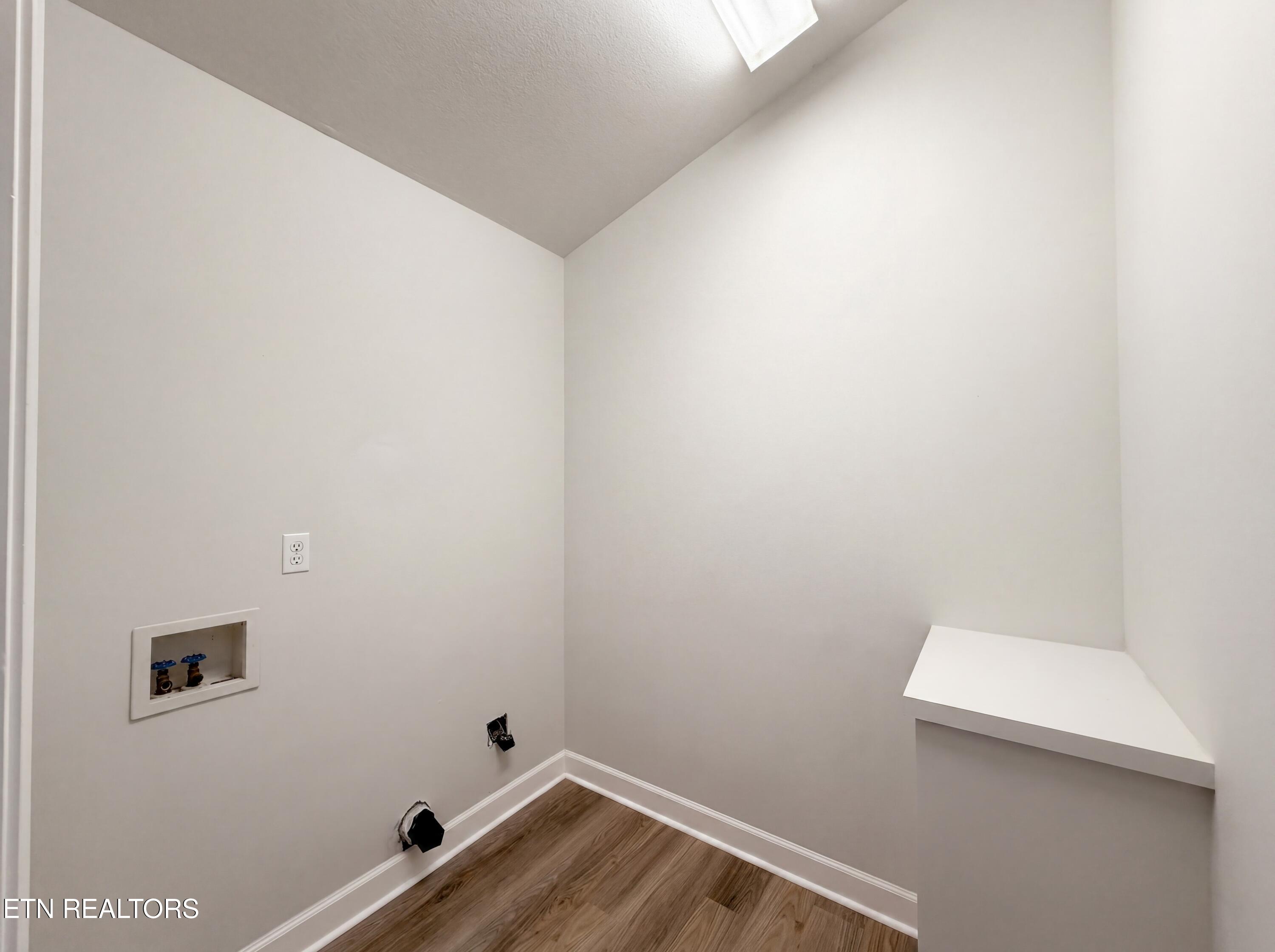 375 Walnut Lane Corryton TN 37721