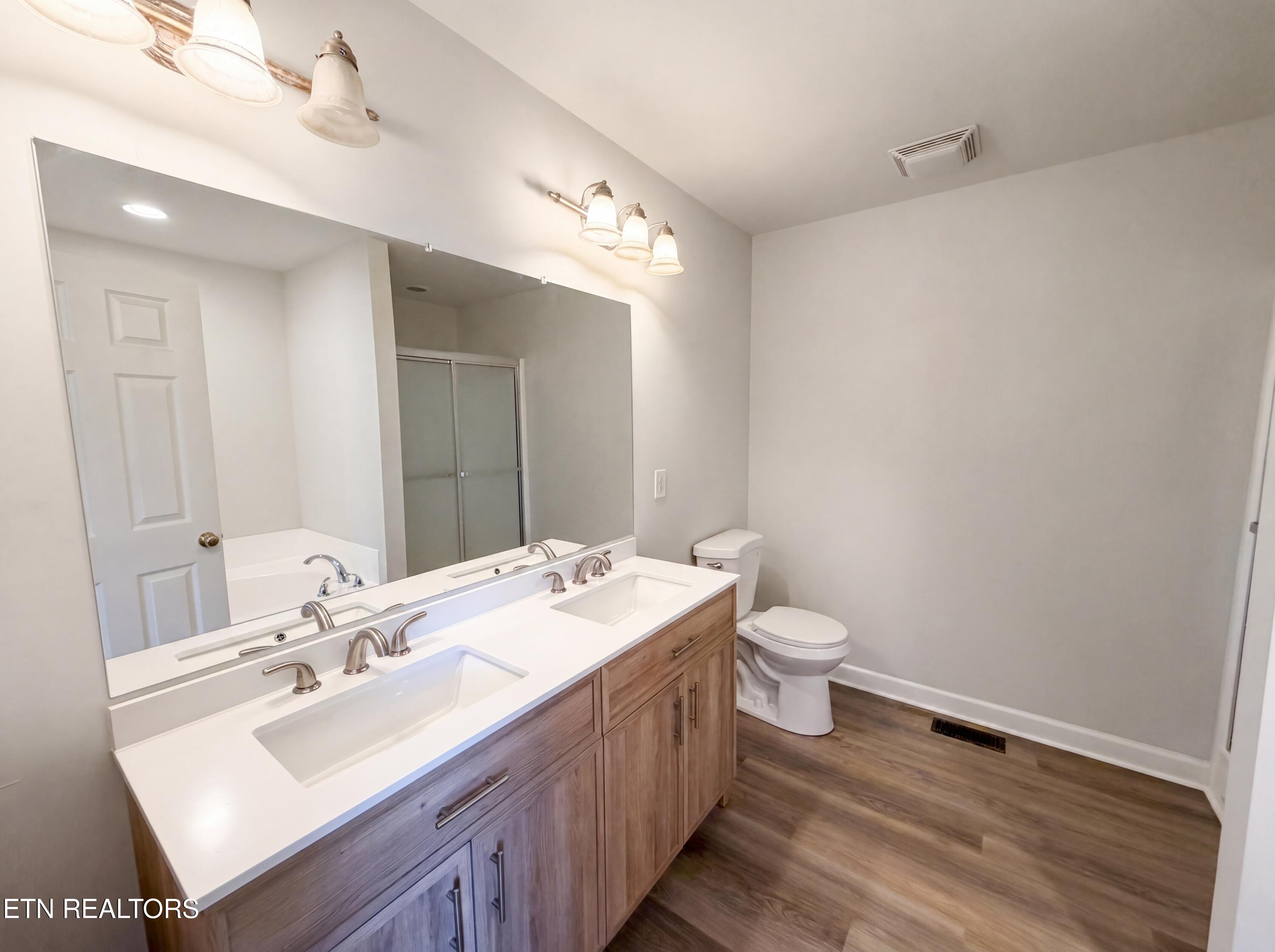 375 Walnut Lane Corryton TN 37721