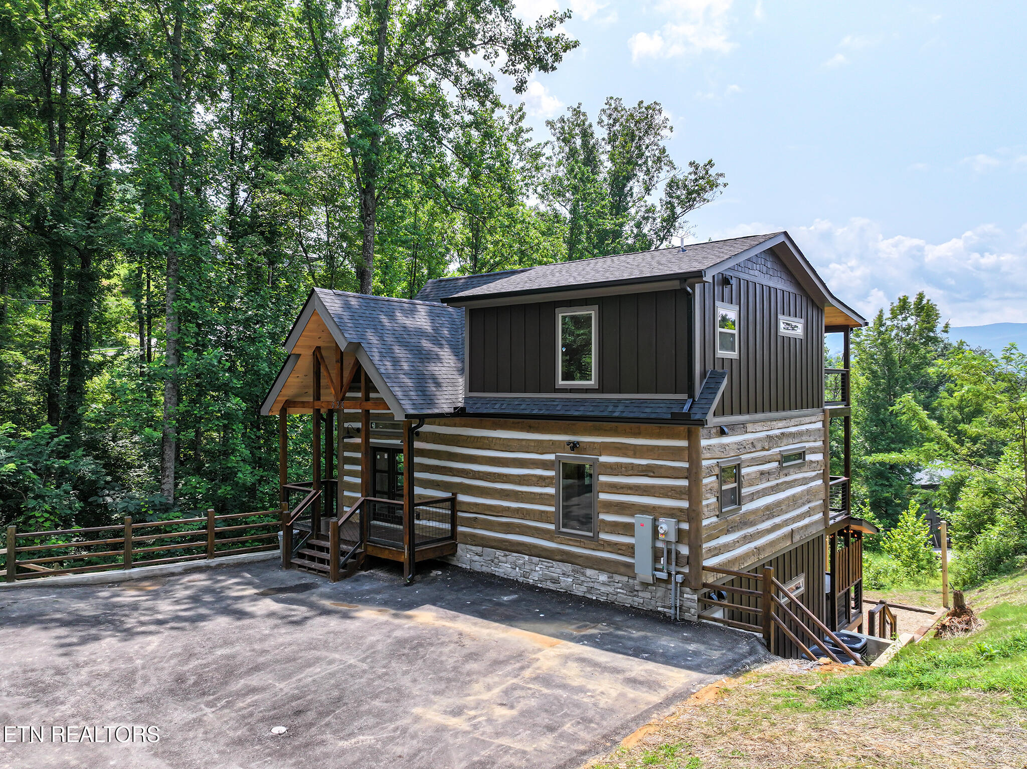 626 Jess Field Road Gatlinburg TN 37738
