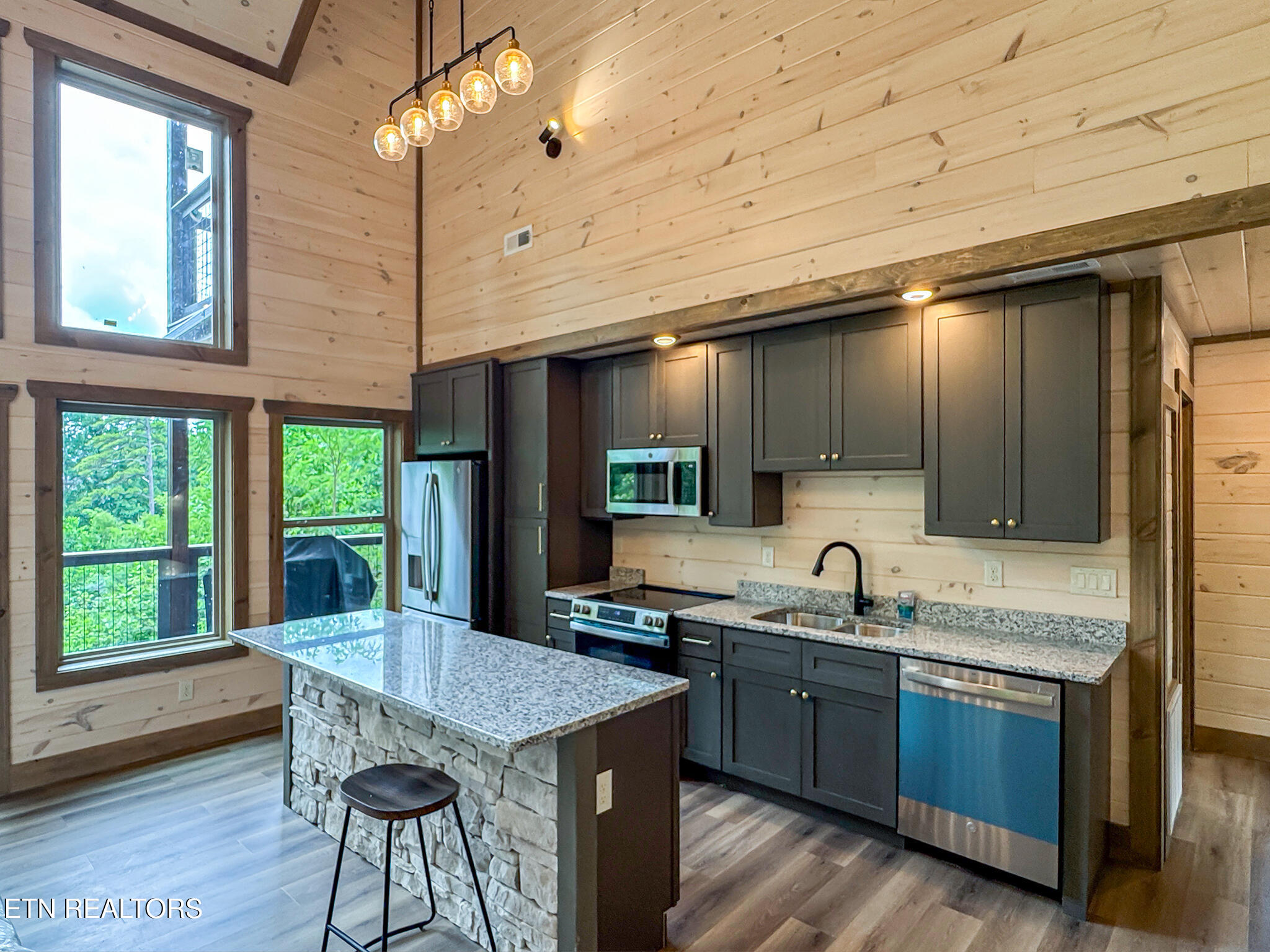 626 Jess Field Road Gatlinburg TN 37738
