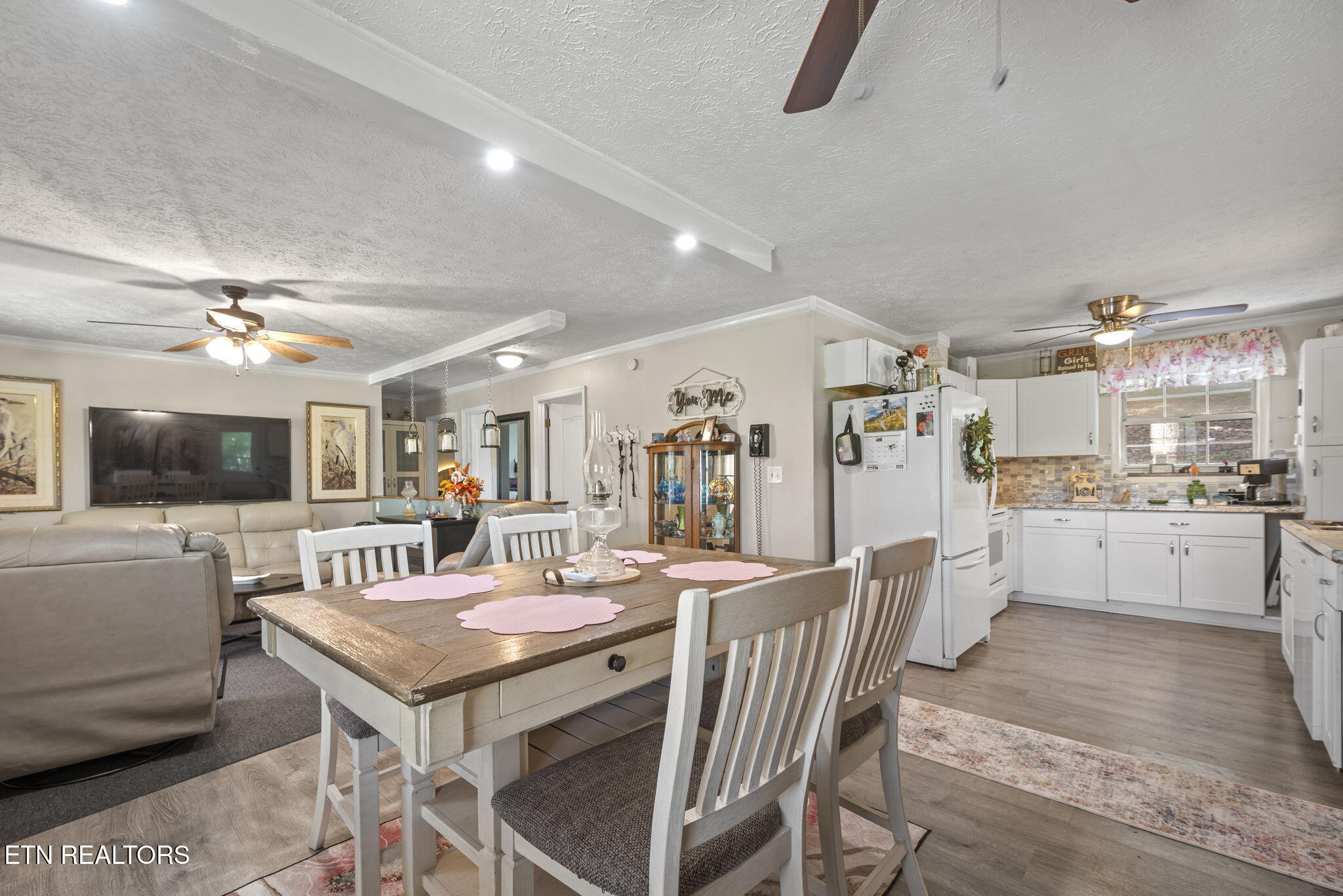 779 Goin Road New Tazewell TN 37825