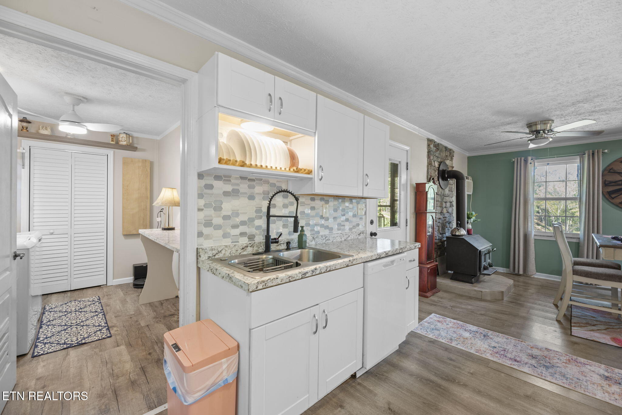 779 Goin Road New Tazewell TN 37825