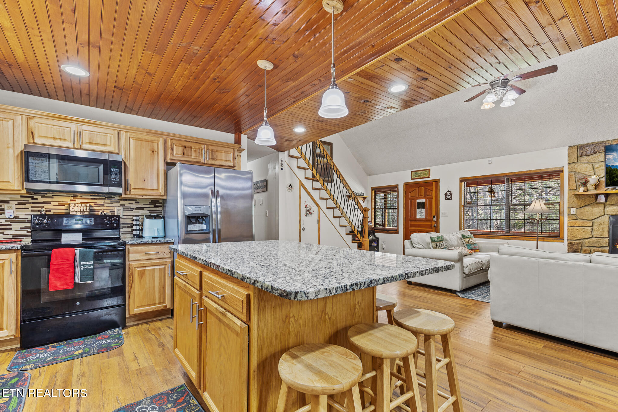 833 Union Hill Drive Sevierville TN 37876