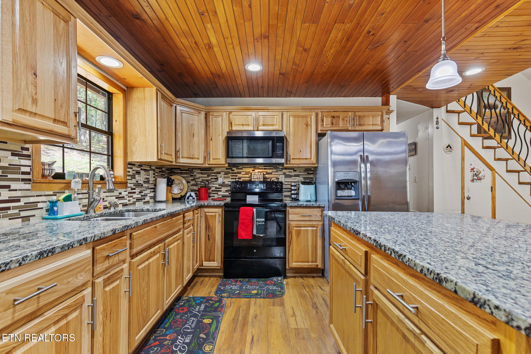 833 Union Hill Drive Sevierville TN 37876